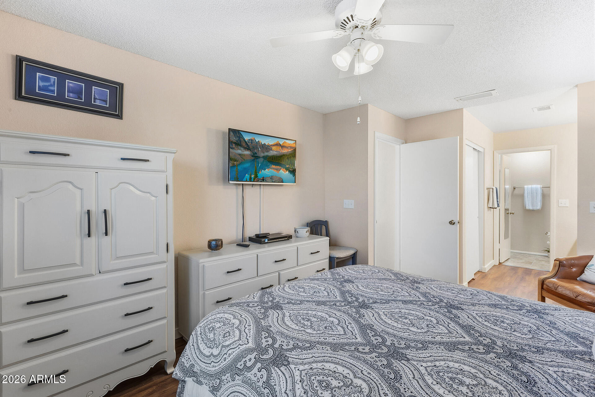 14300 W BELL Road 489