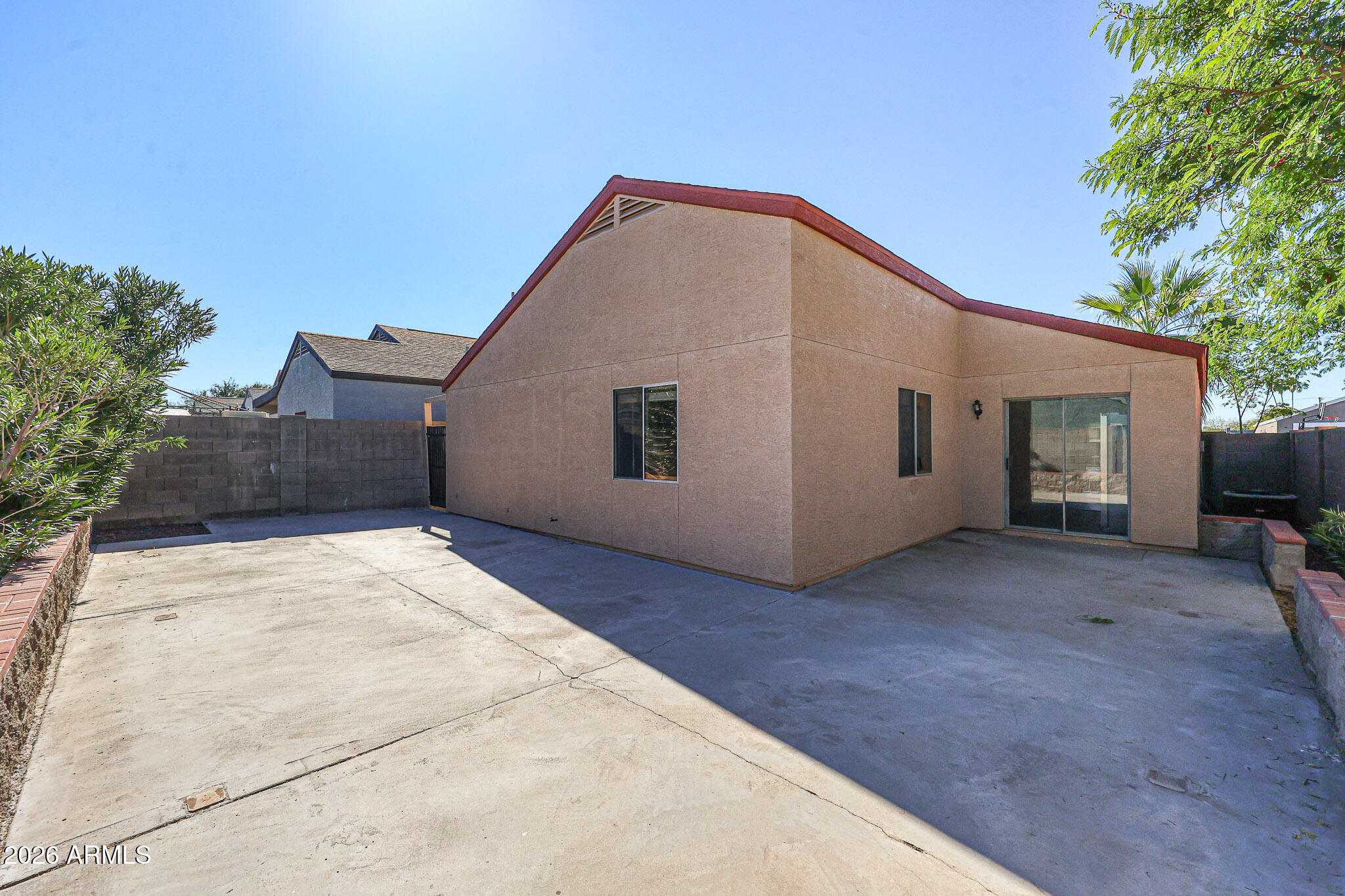 5621 S 5TH Drive