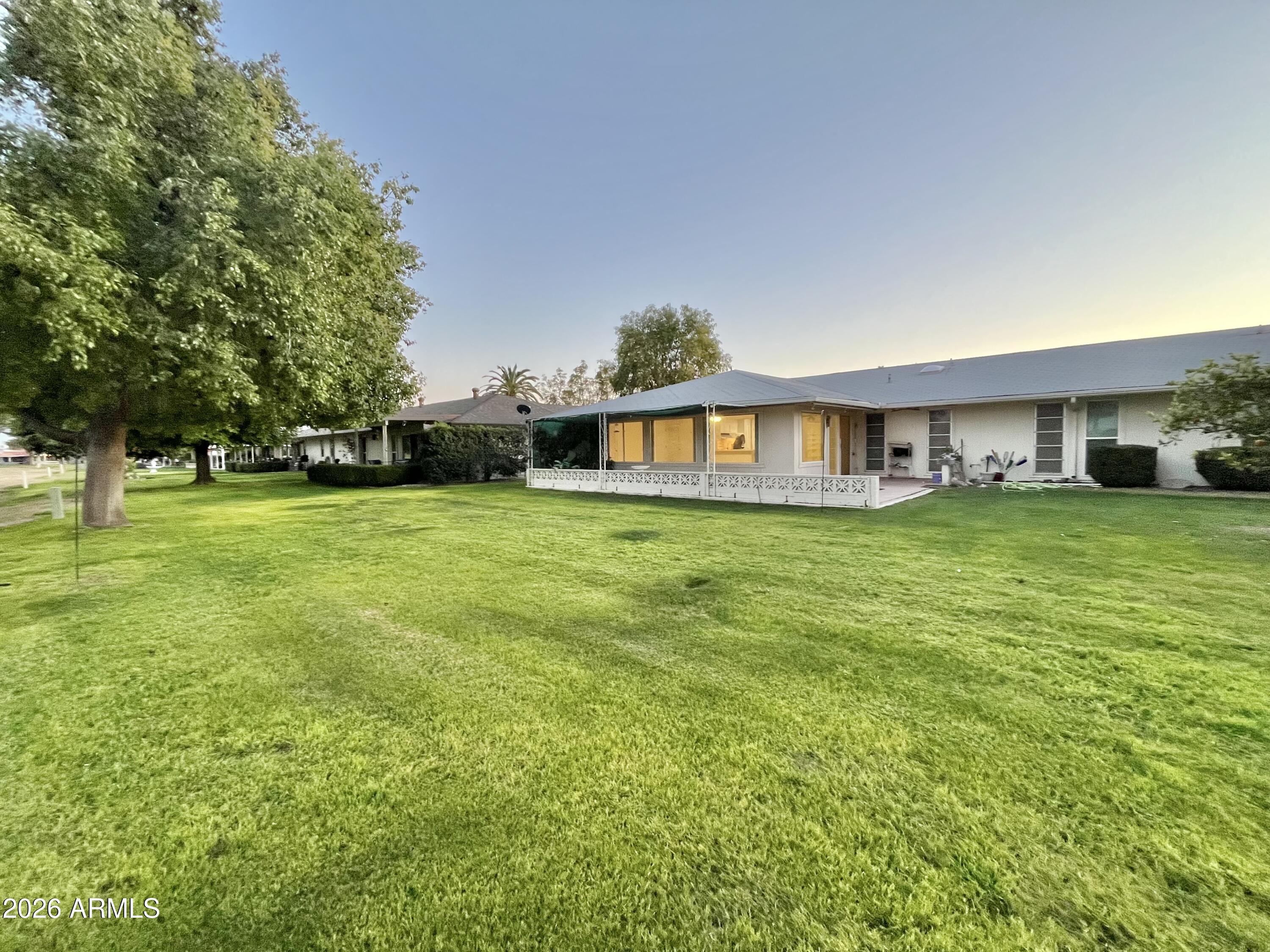 9718 W OAK RIDGE Drive