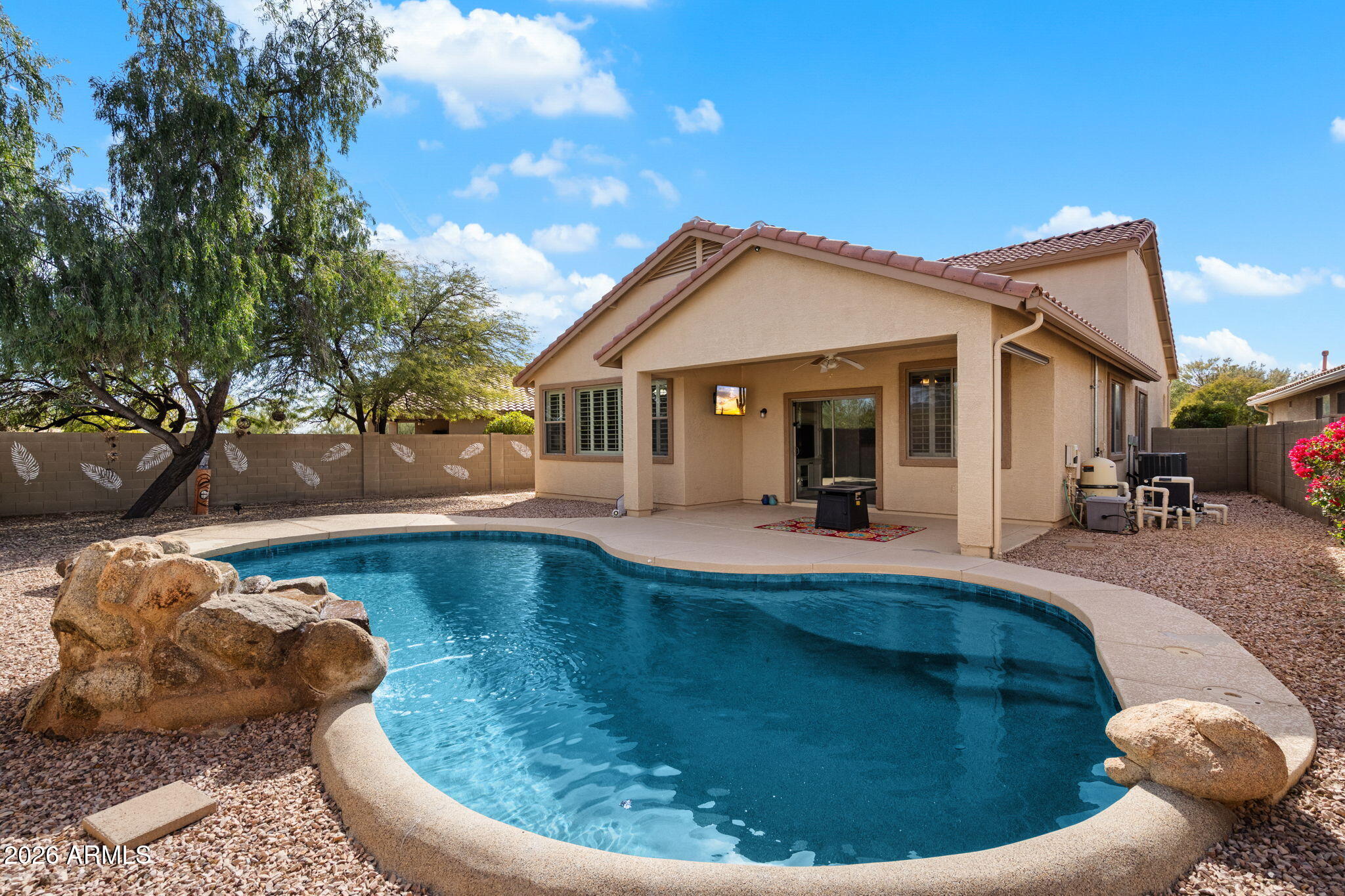 1608 W KURALT Drive