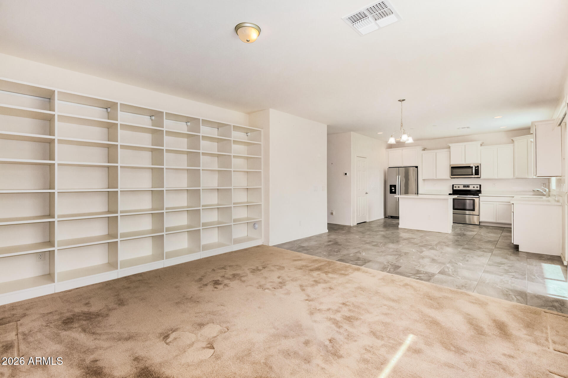 6231 W Laurie Lane