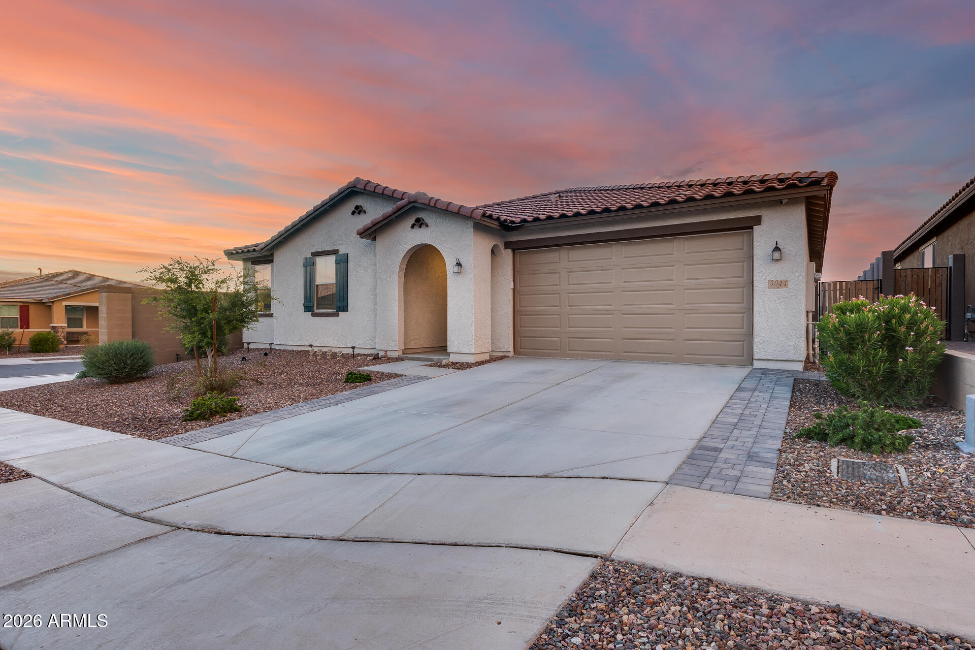 3044 W Monte Way