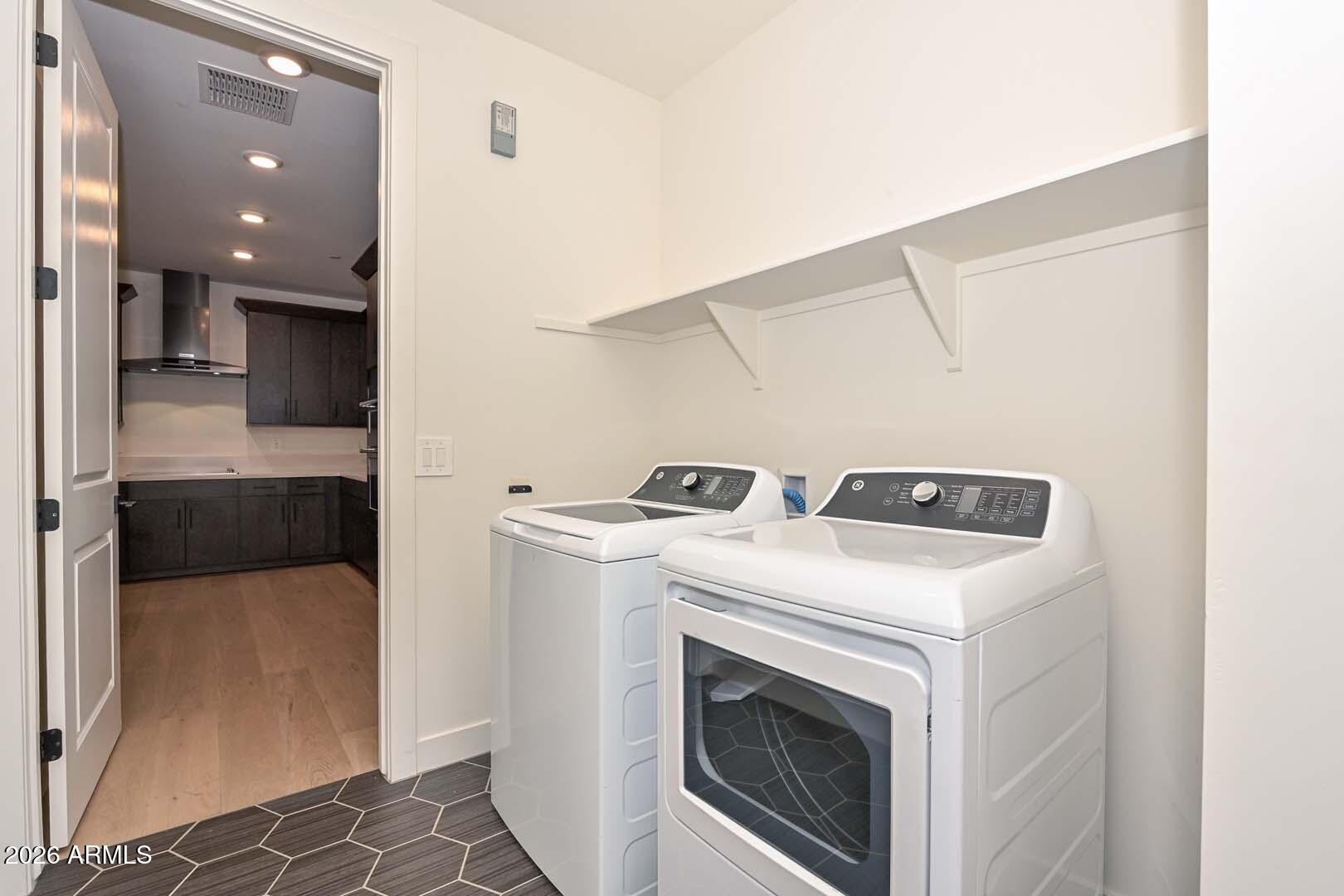 11300 N CASA DEGA Drive 1064