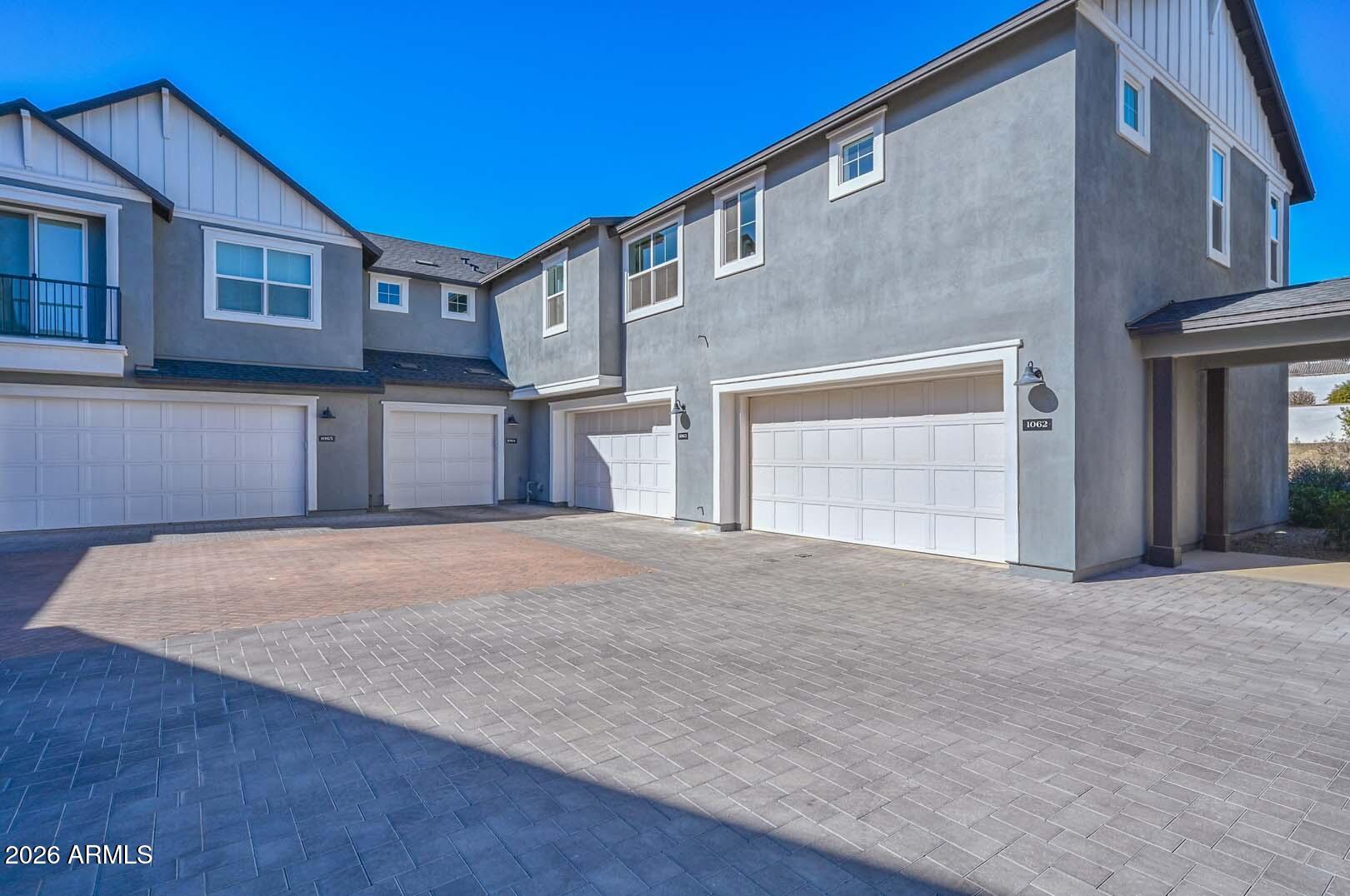 11300 N CASA DEGA Drive 1064