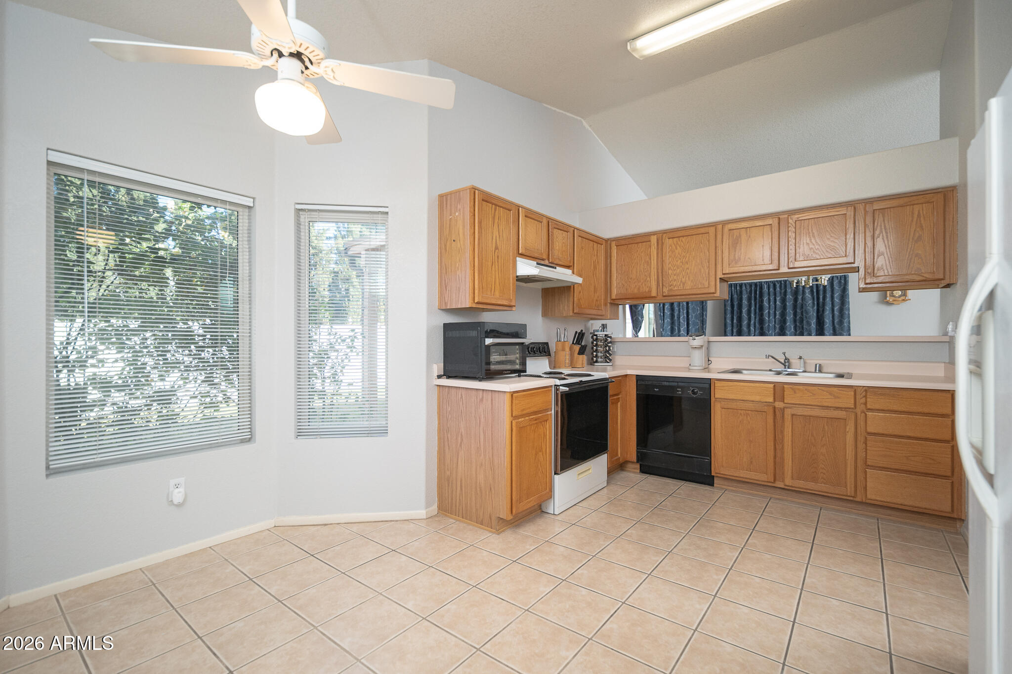 7080 W CARON Drive