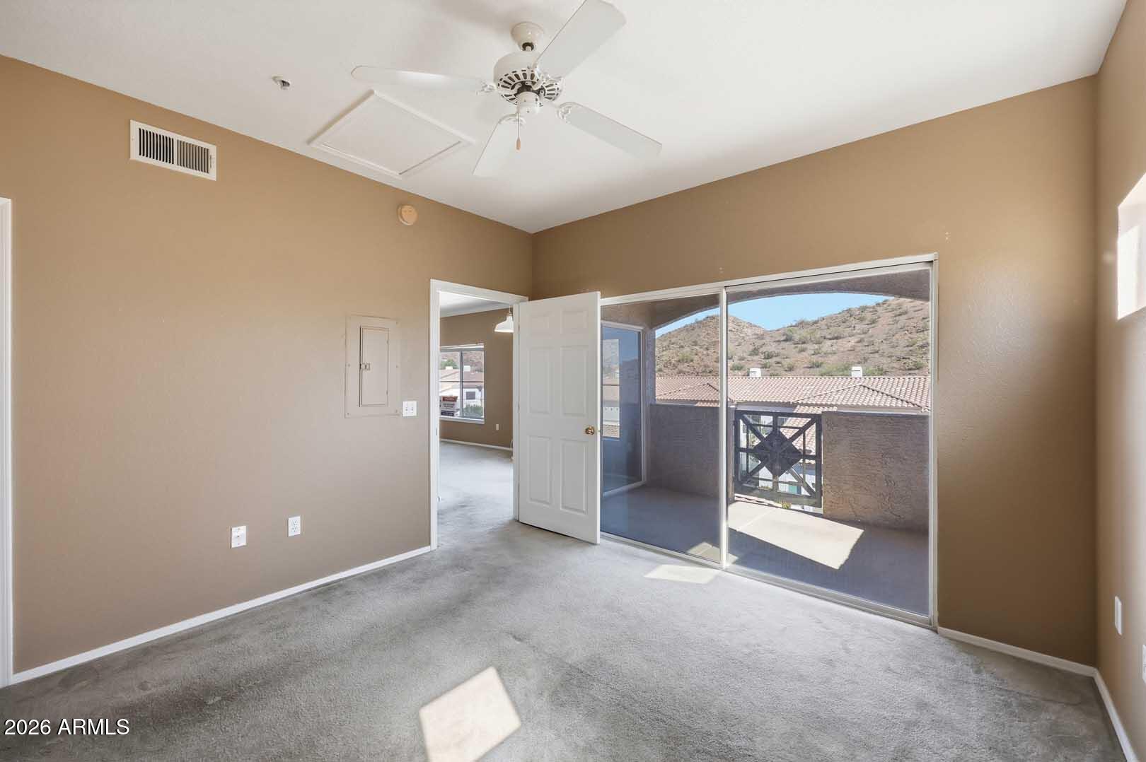 3236 E CHANDLER Boulevard 3082