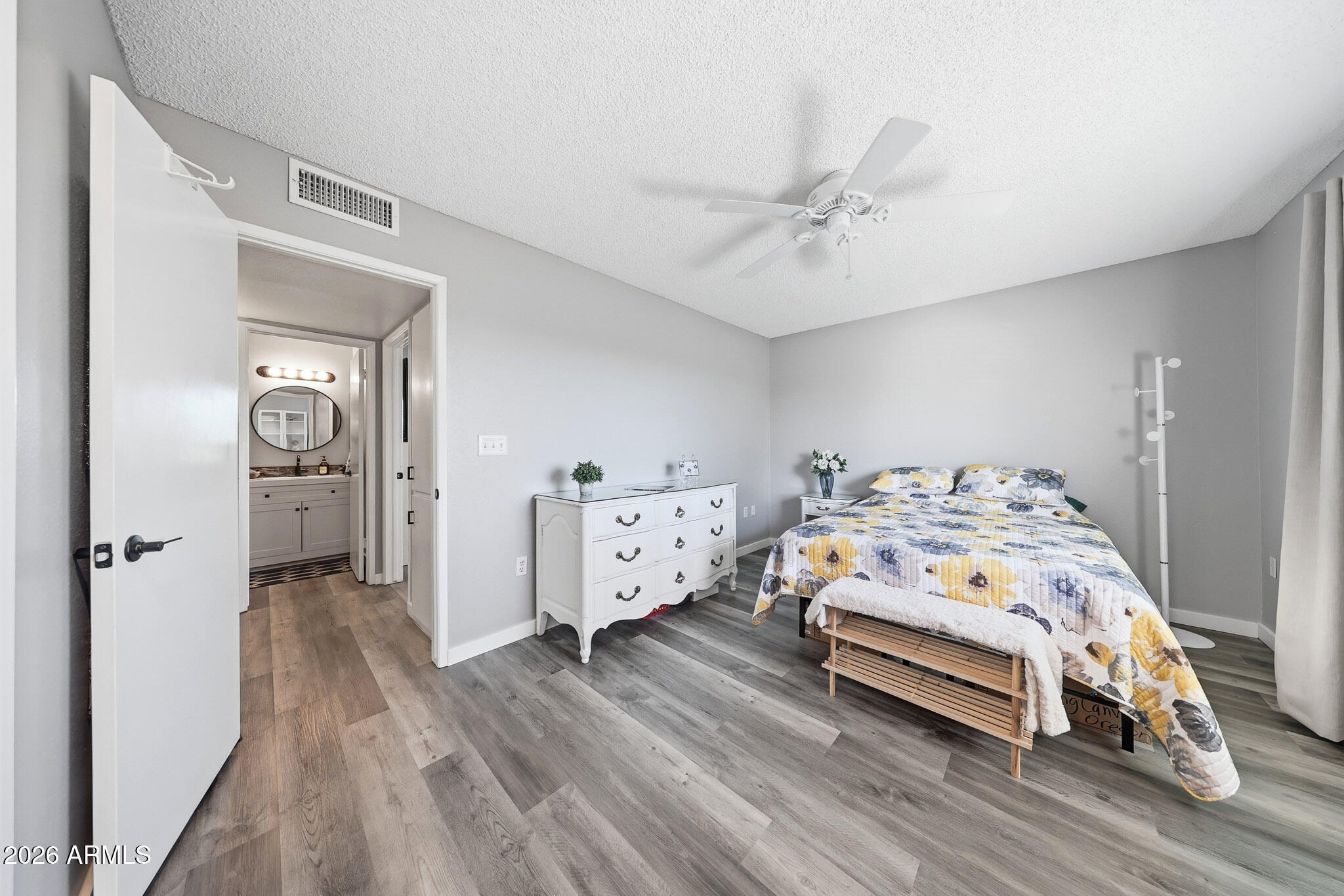 10804 W CAMEO Drive