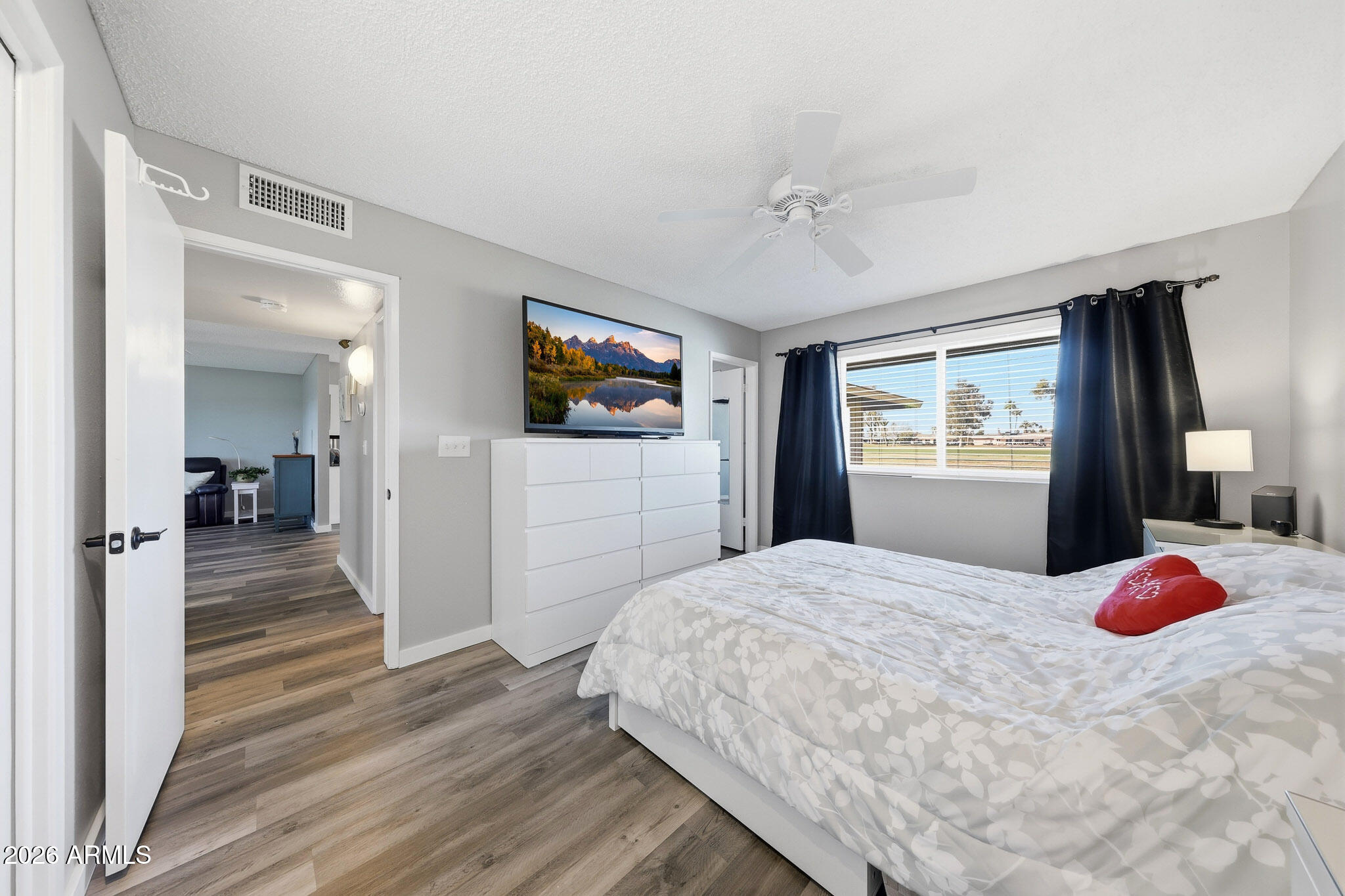 10804 W CAMEO Drive
