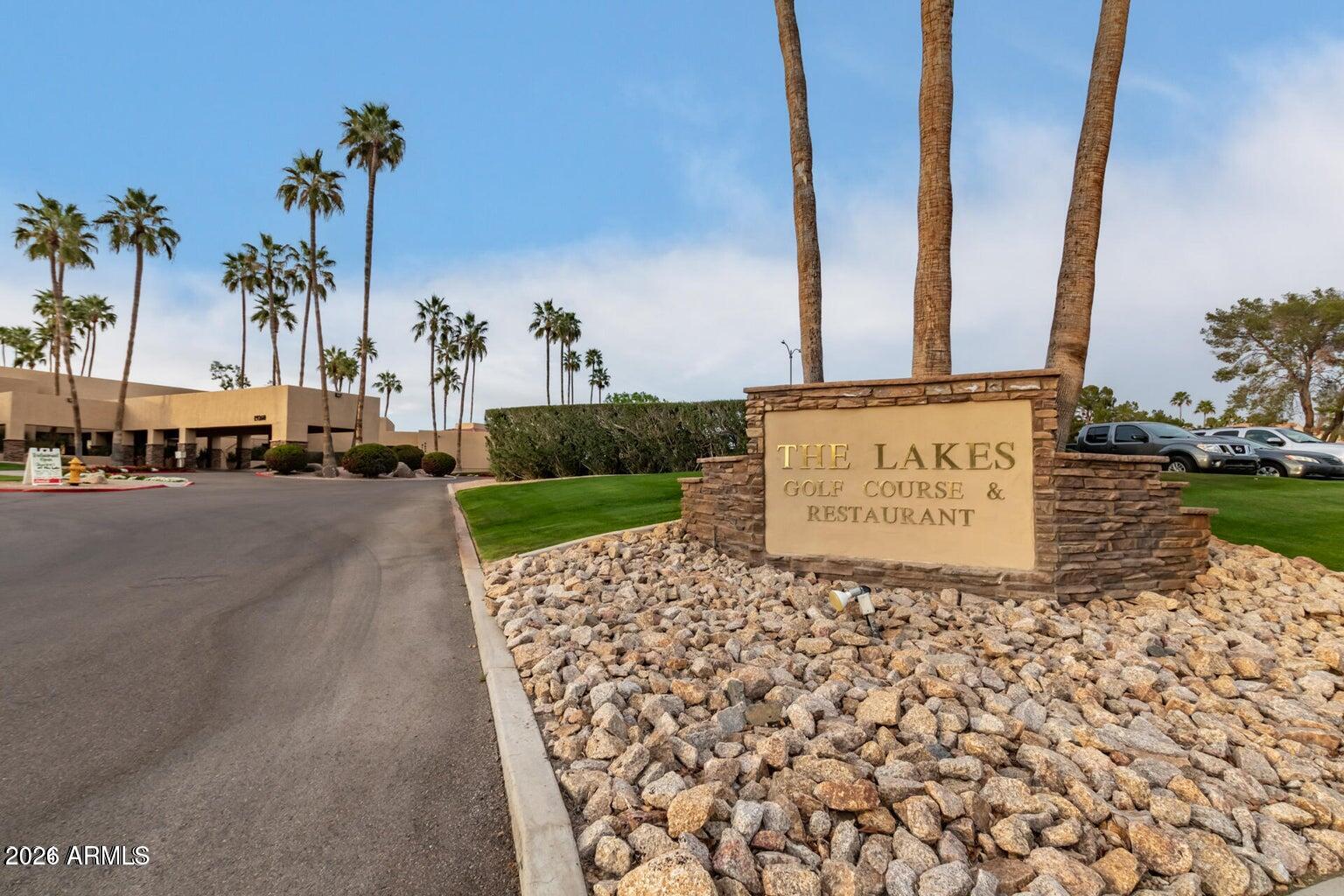 9845 W ORAIBI Drive