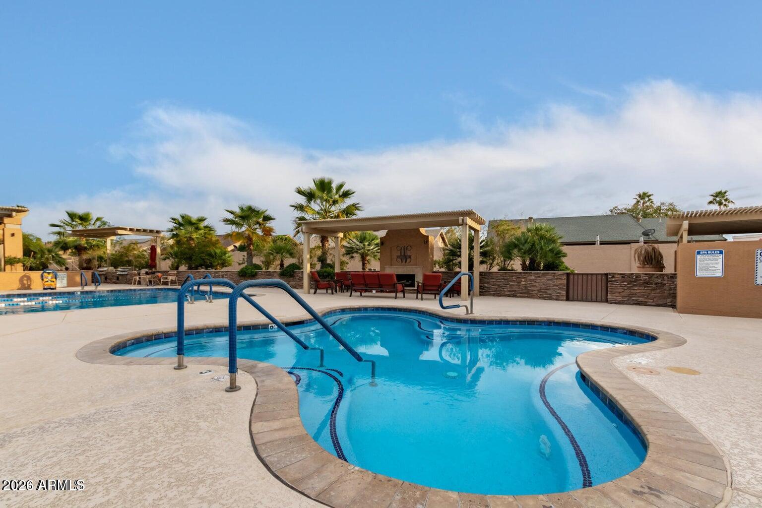 9845 W ORAIBI Drive