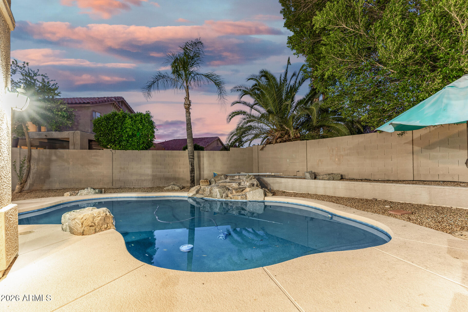 5978 W AURORA Drive