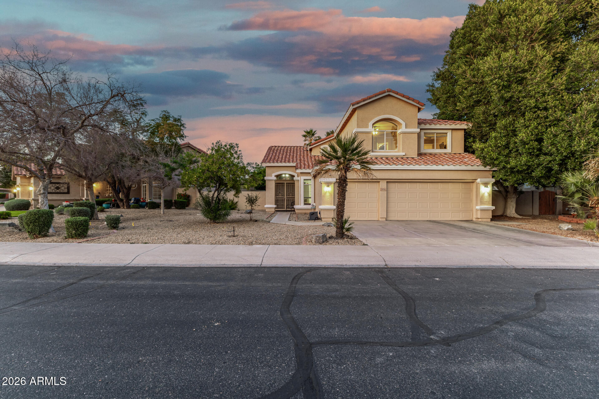 5978 W AURORA Drive