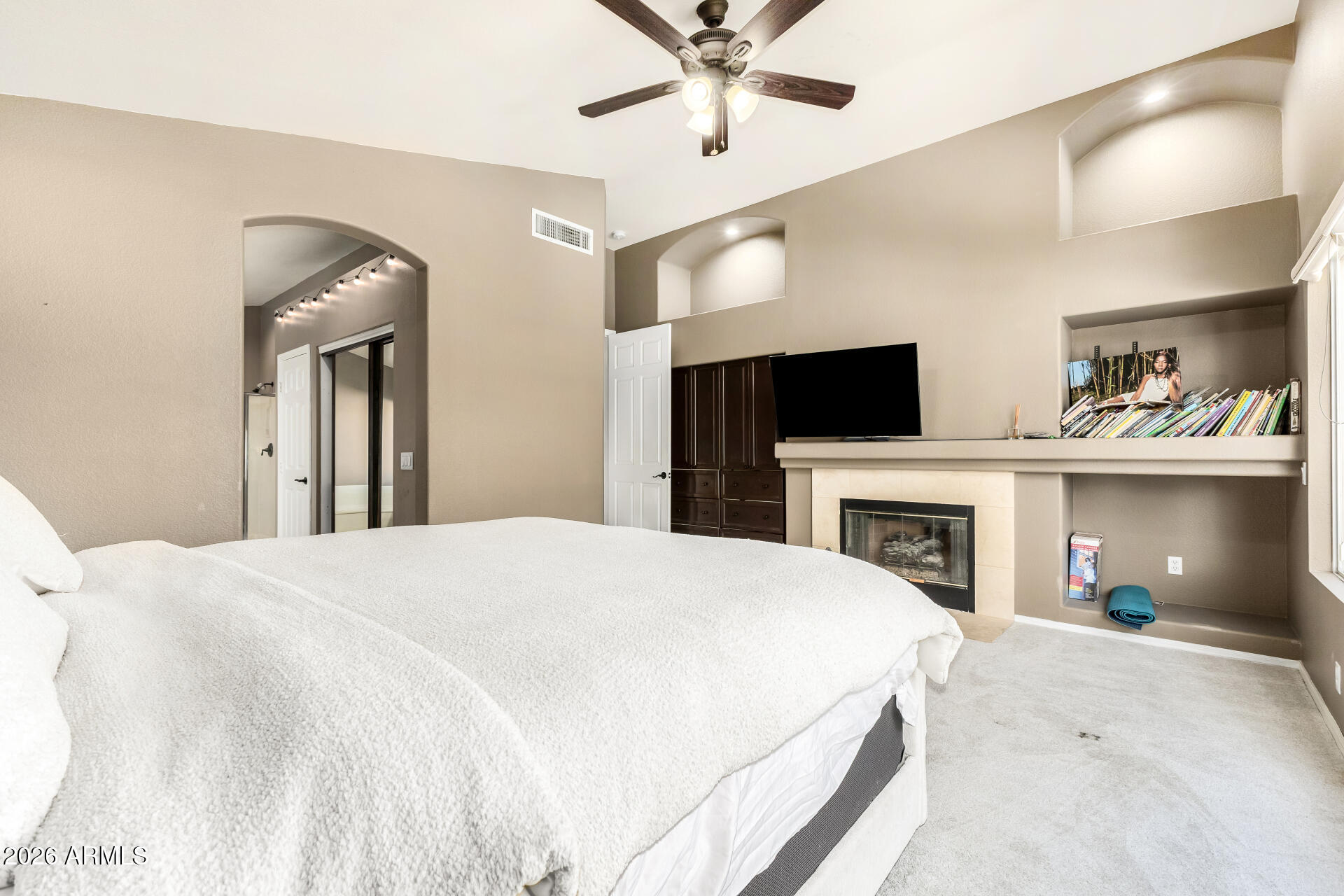 5978 W AURORA Drive