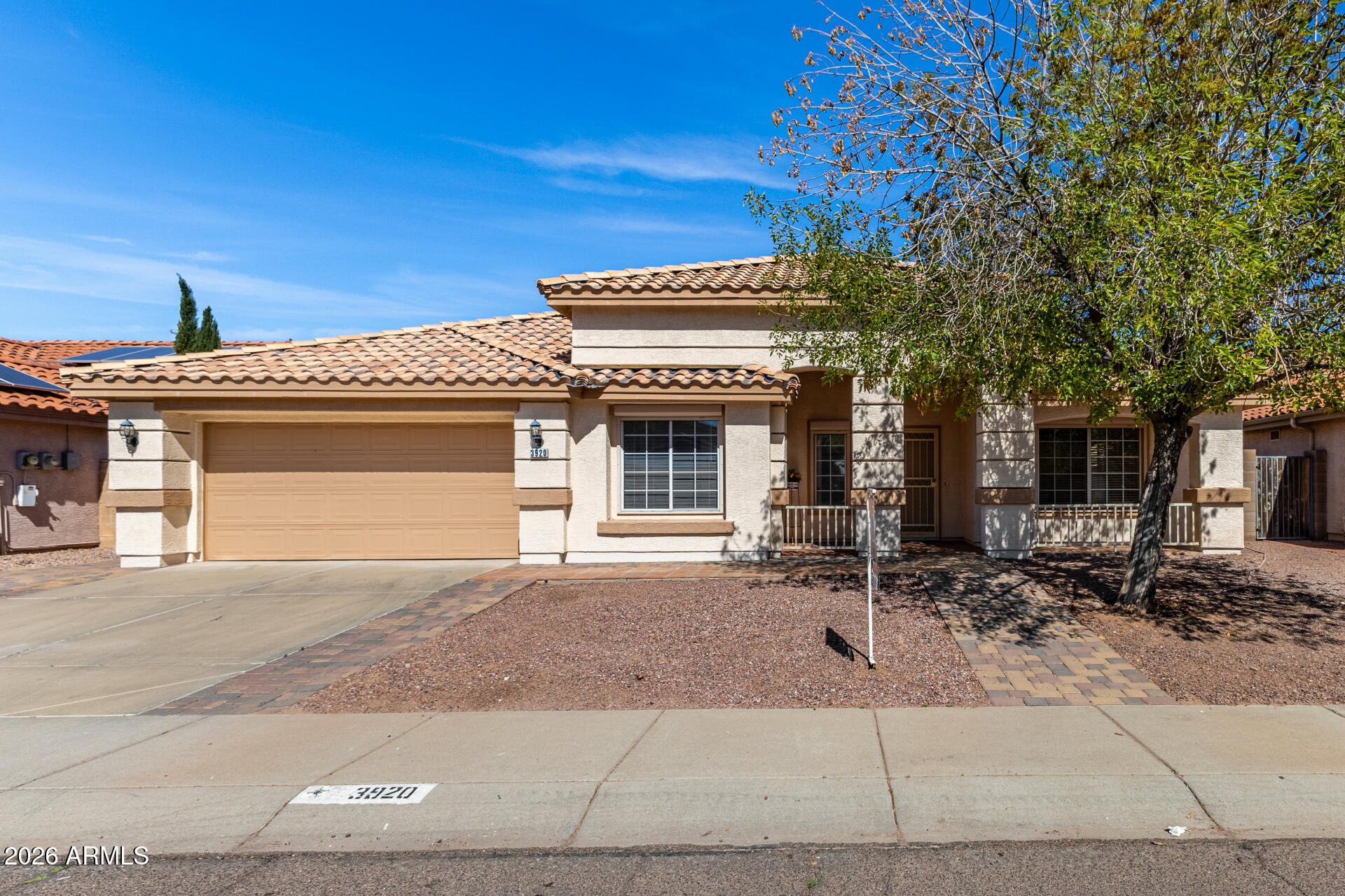 3920 W COLUMBINE Drive