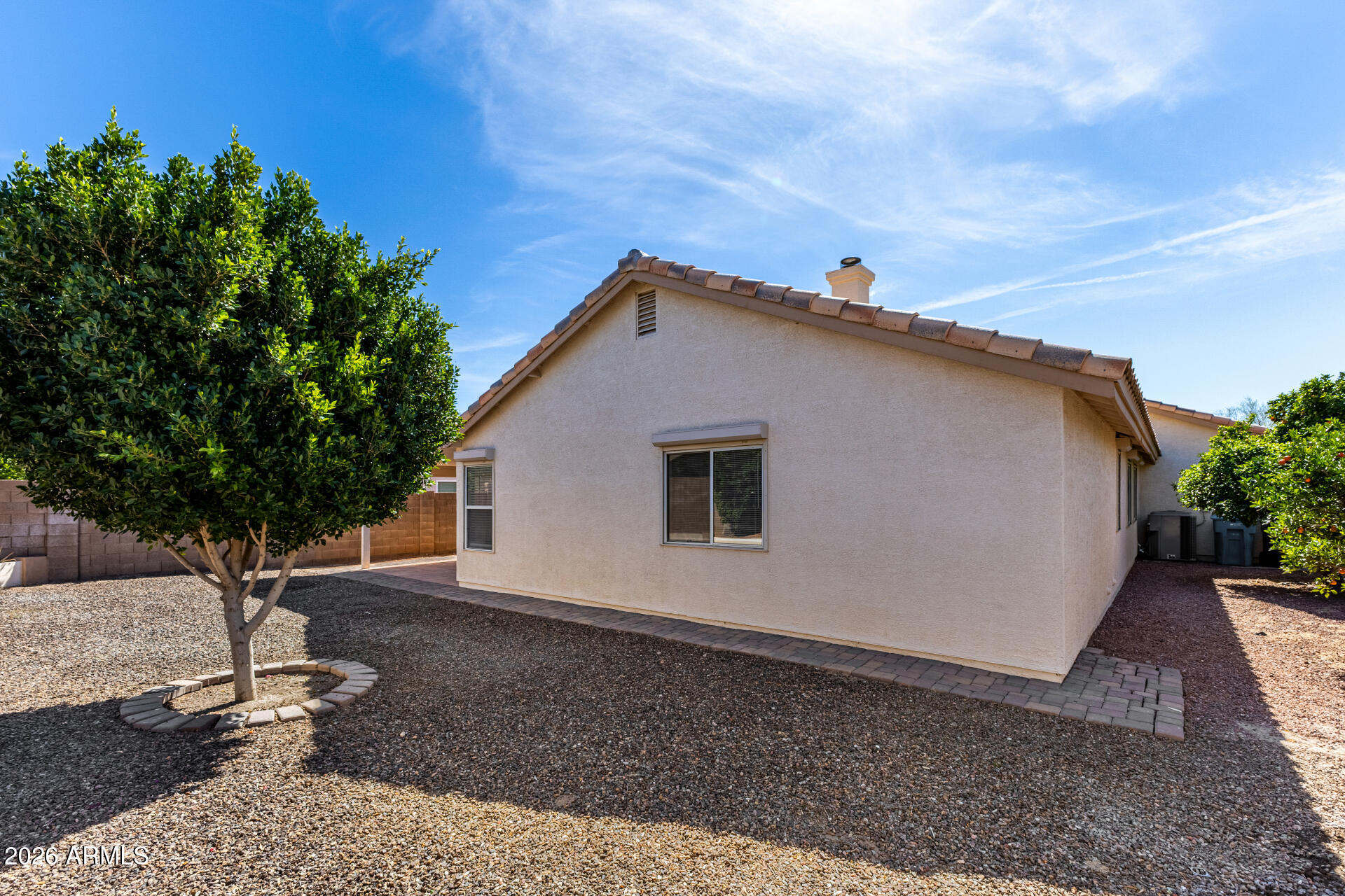 3920 W COLUMBINE Drive