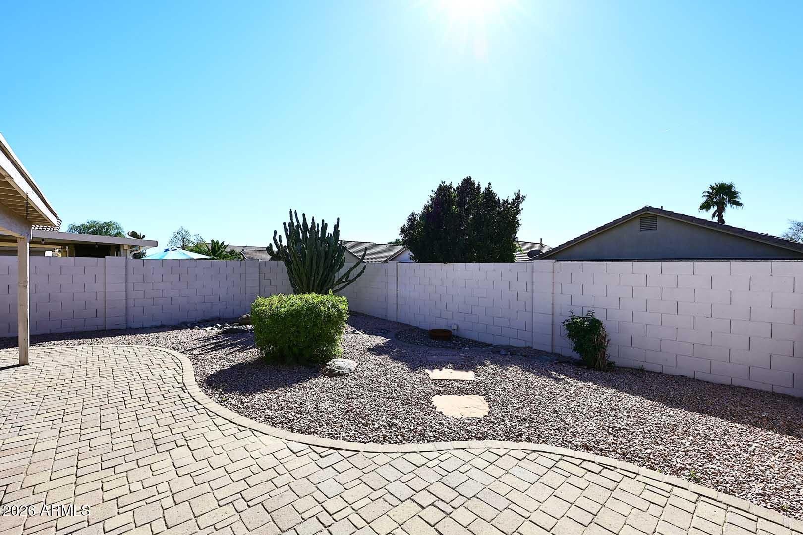 4719 E AMBERWOOD Drive