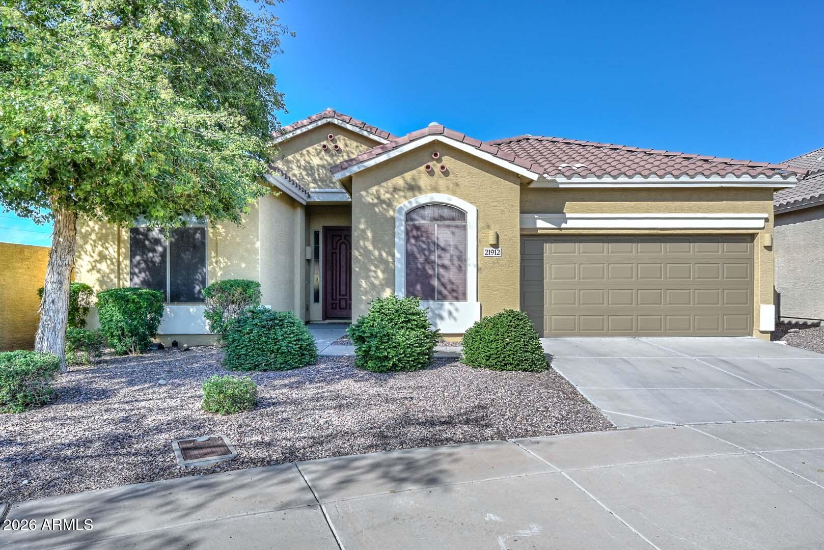 21912 N 104TH Lane