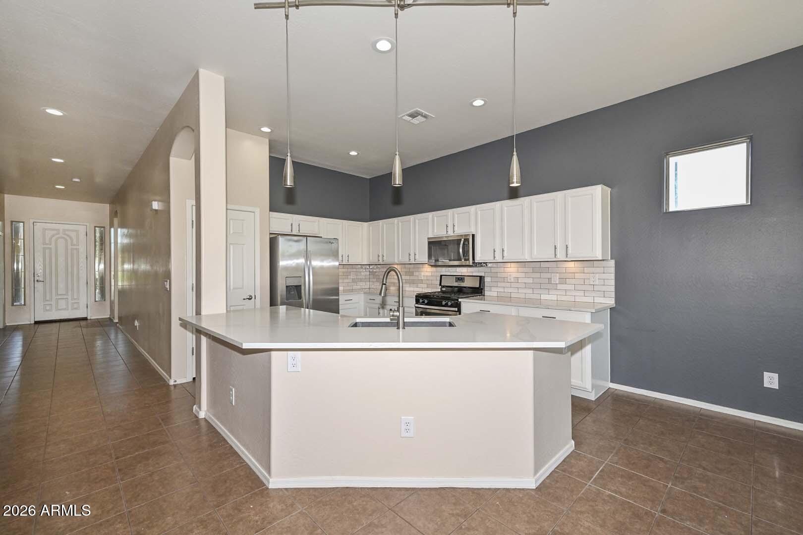 21912 N 104TH Lane