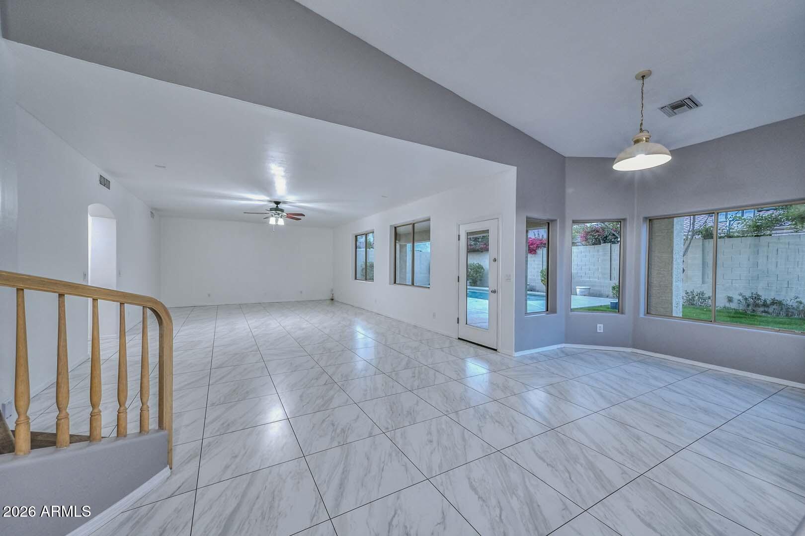 1942 E CLAIRE Drive E