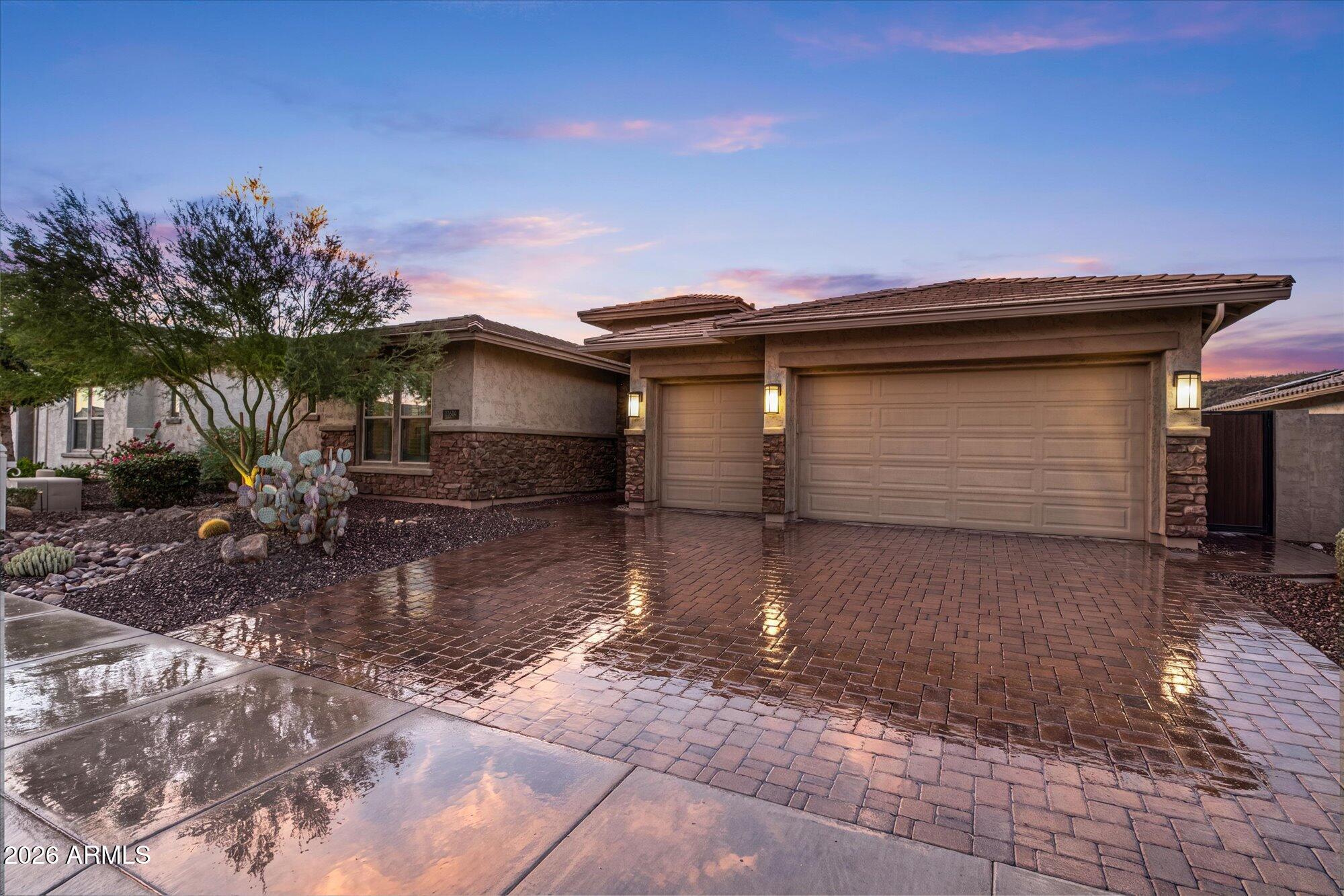 11614 W MONTANSORO Lane