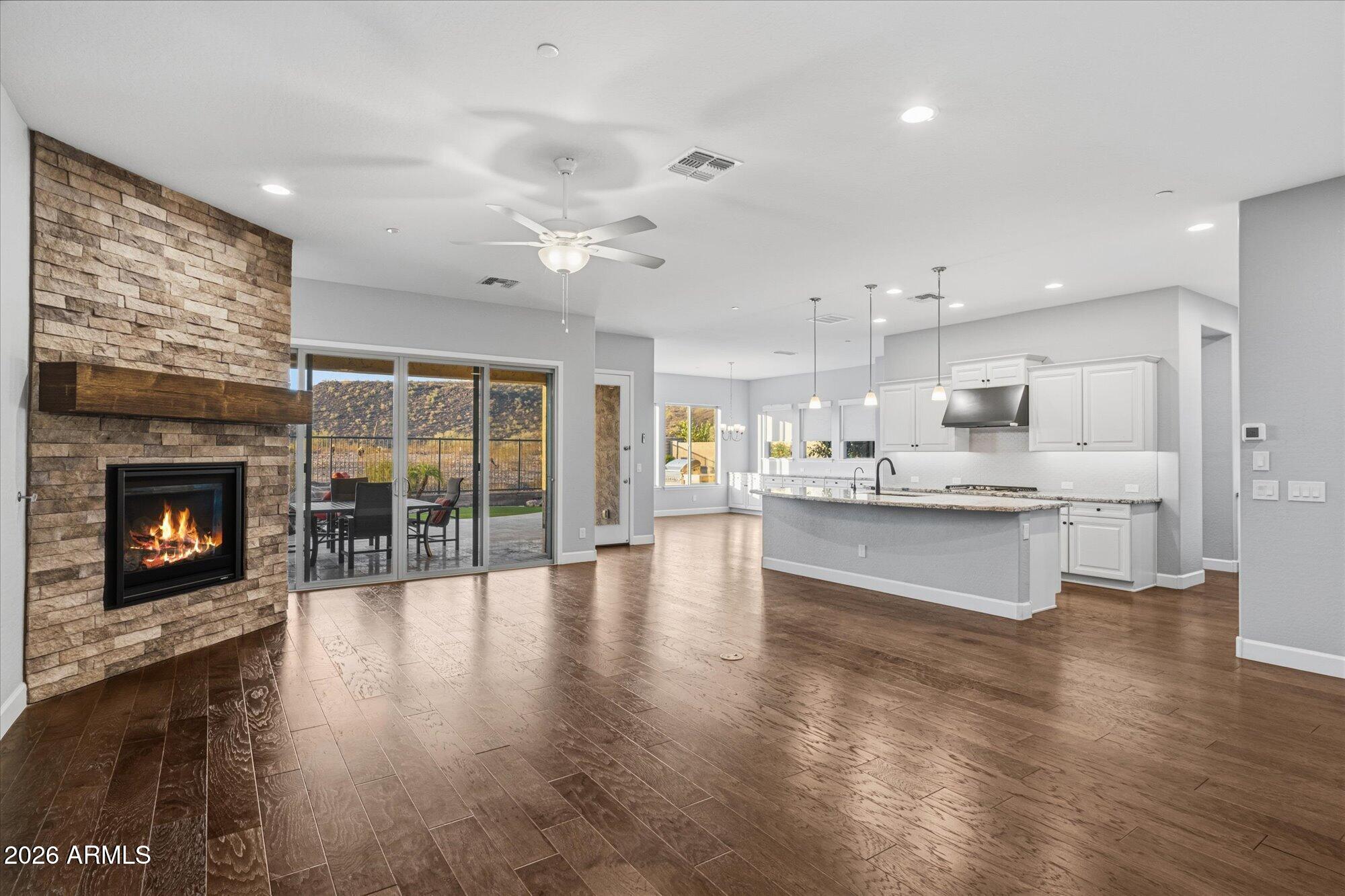 11614 W MONTANSORO Lane