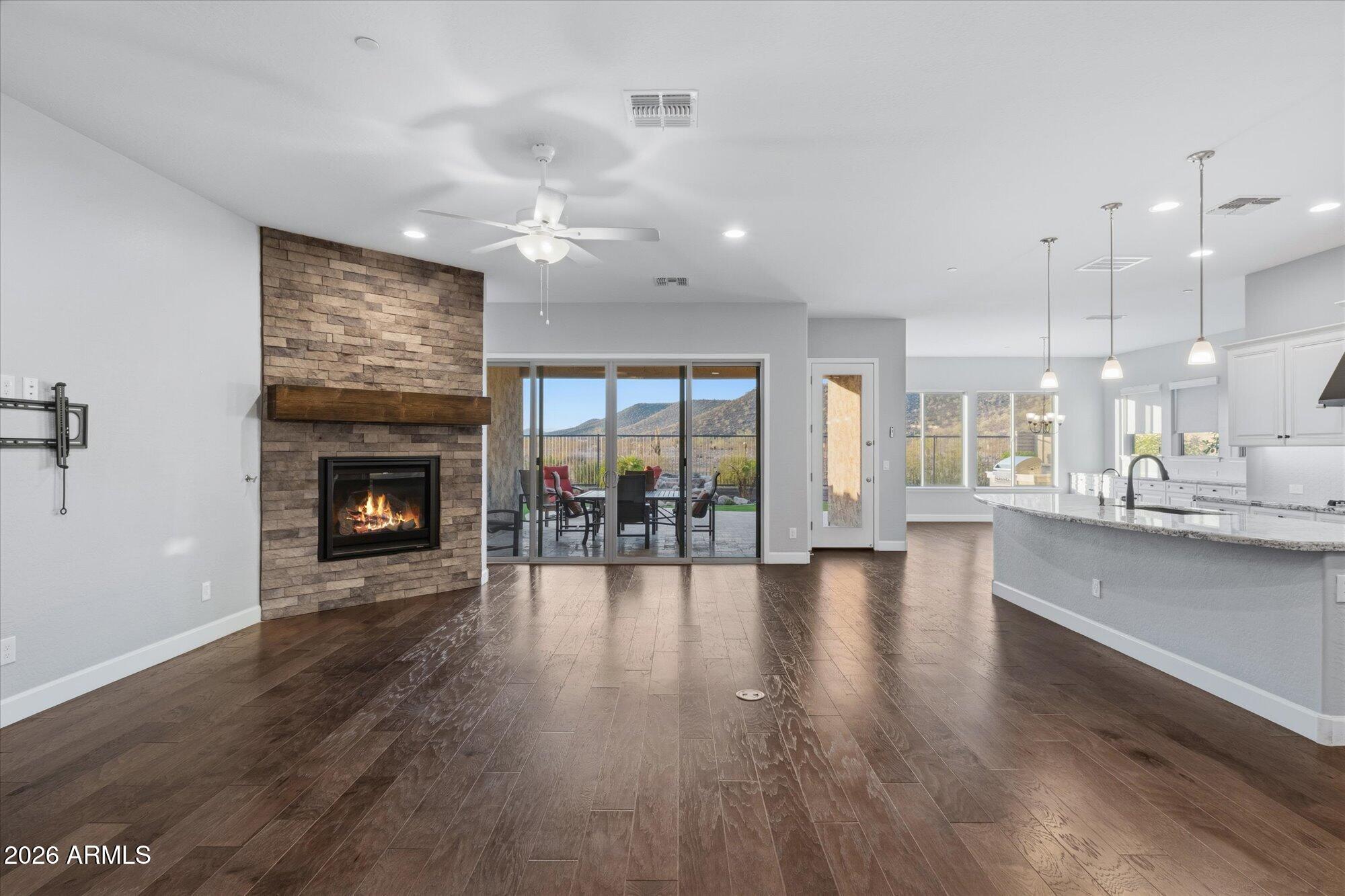 11614 W MONTANSORO Lane