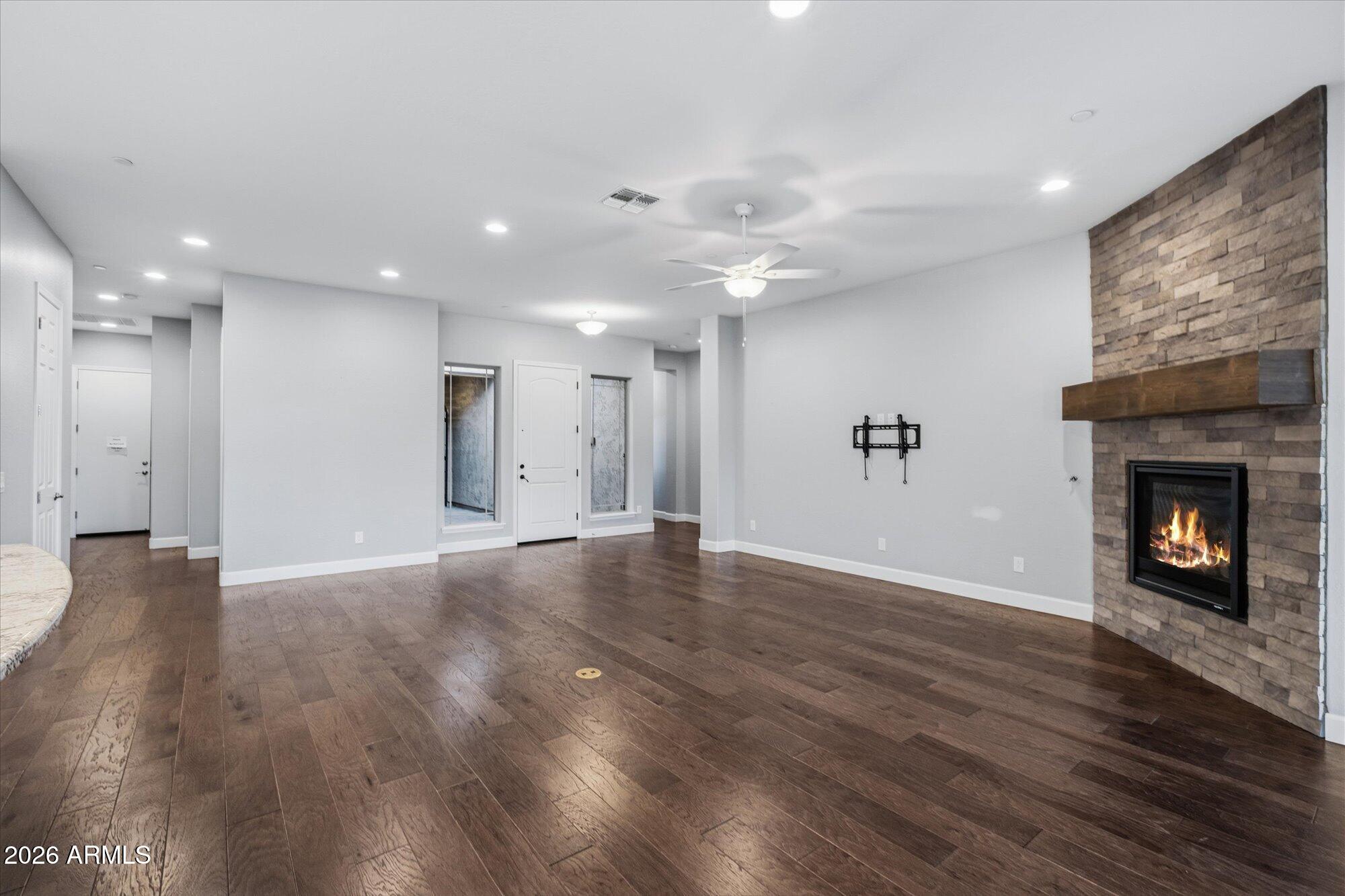 11614 W MONTANSORO Lane