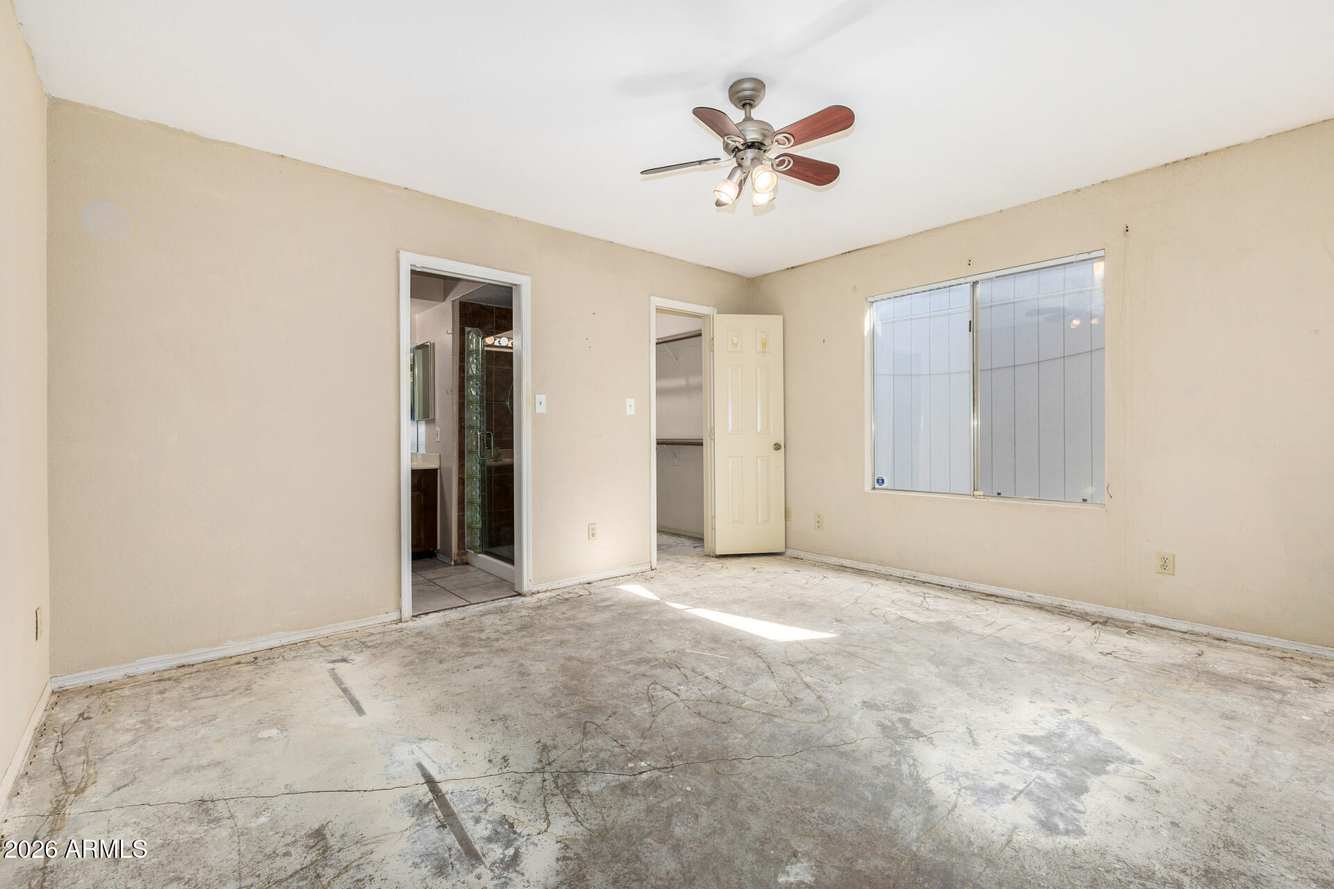 14611 N 40TH Place