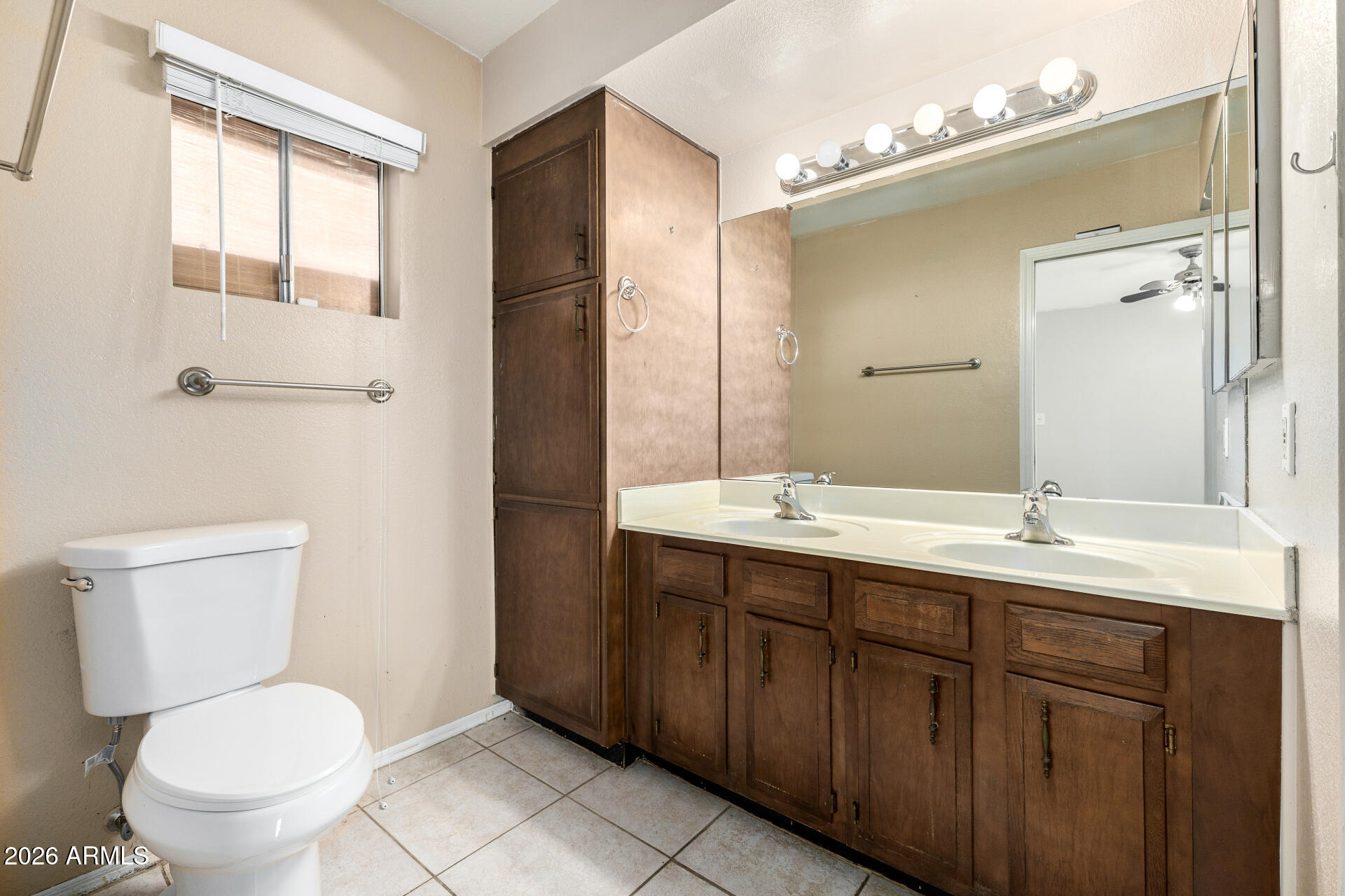14611 N 40TH Place