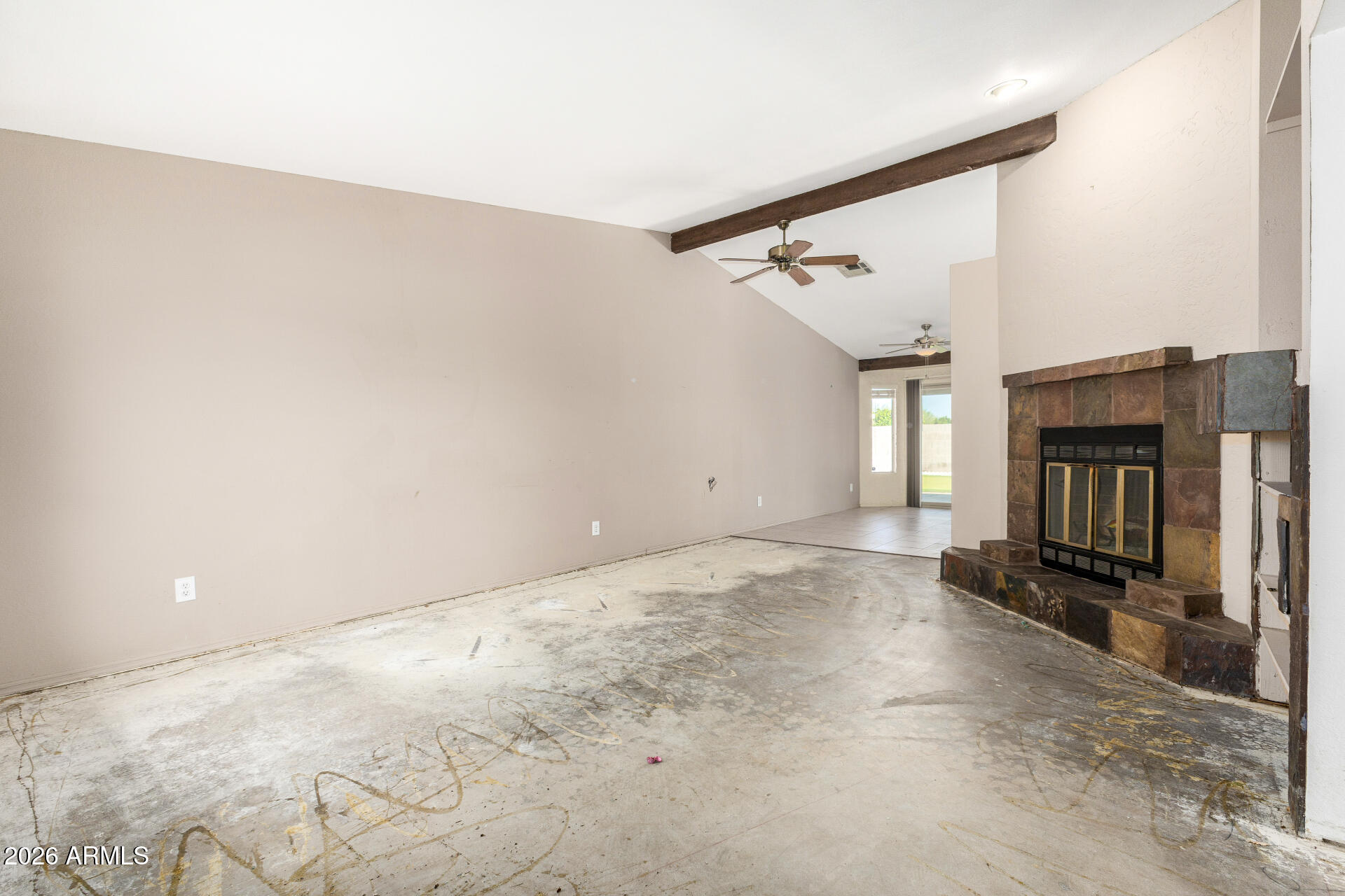 14611 N 40TH Place
