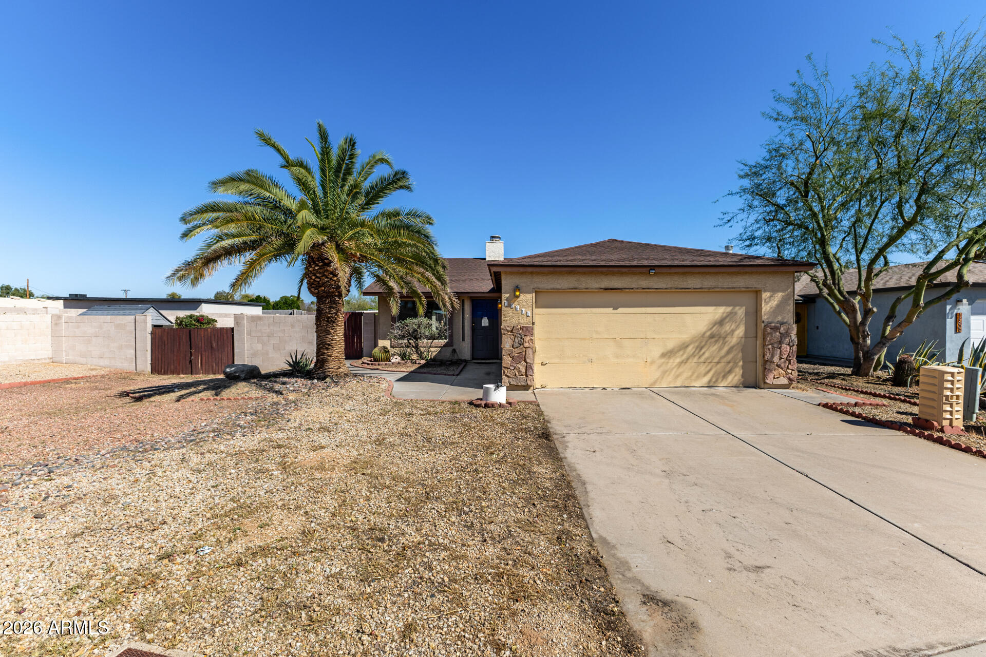 14611 N 40TH Place