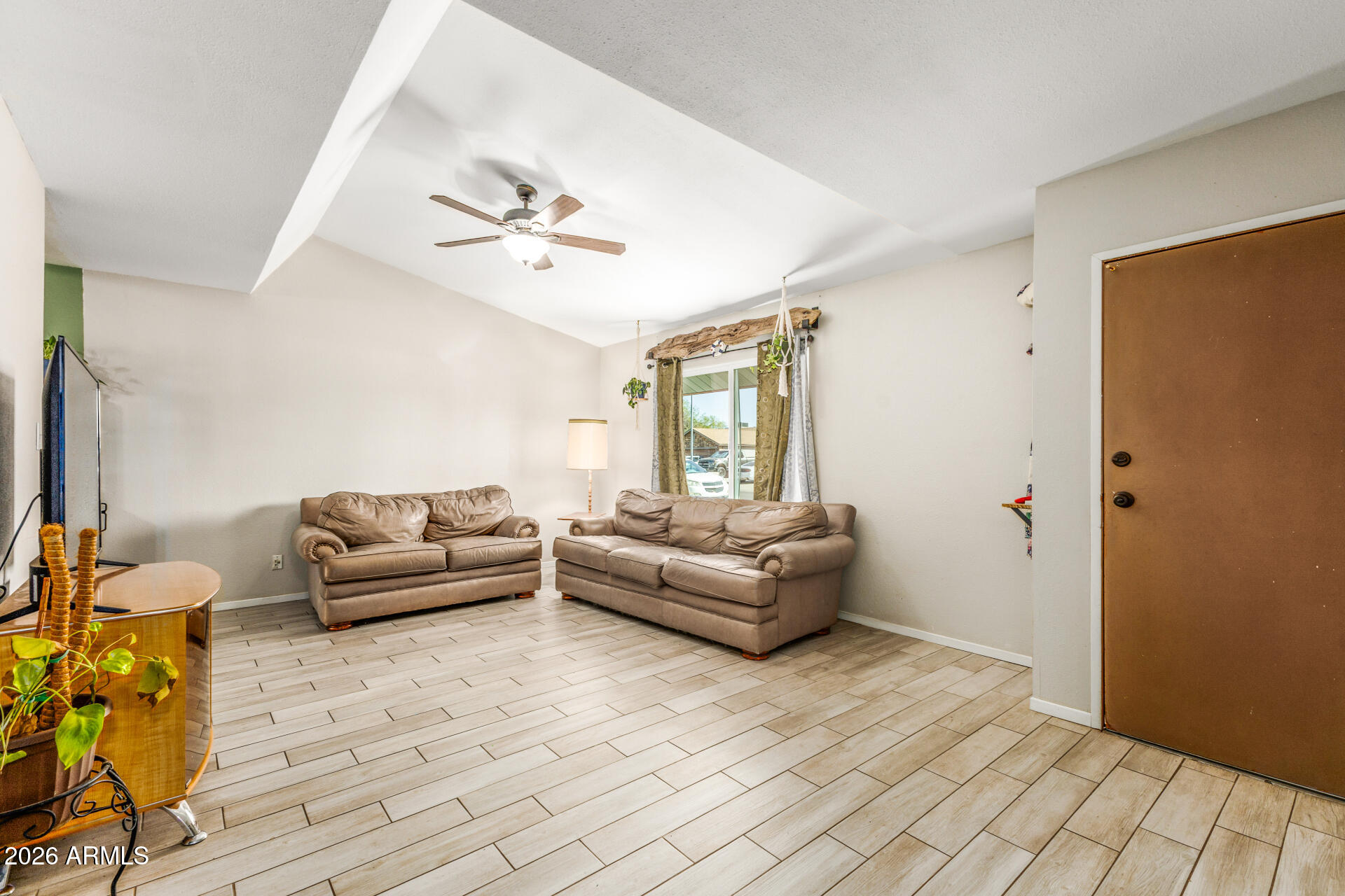 5940 W MAUNA LOA Lane