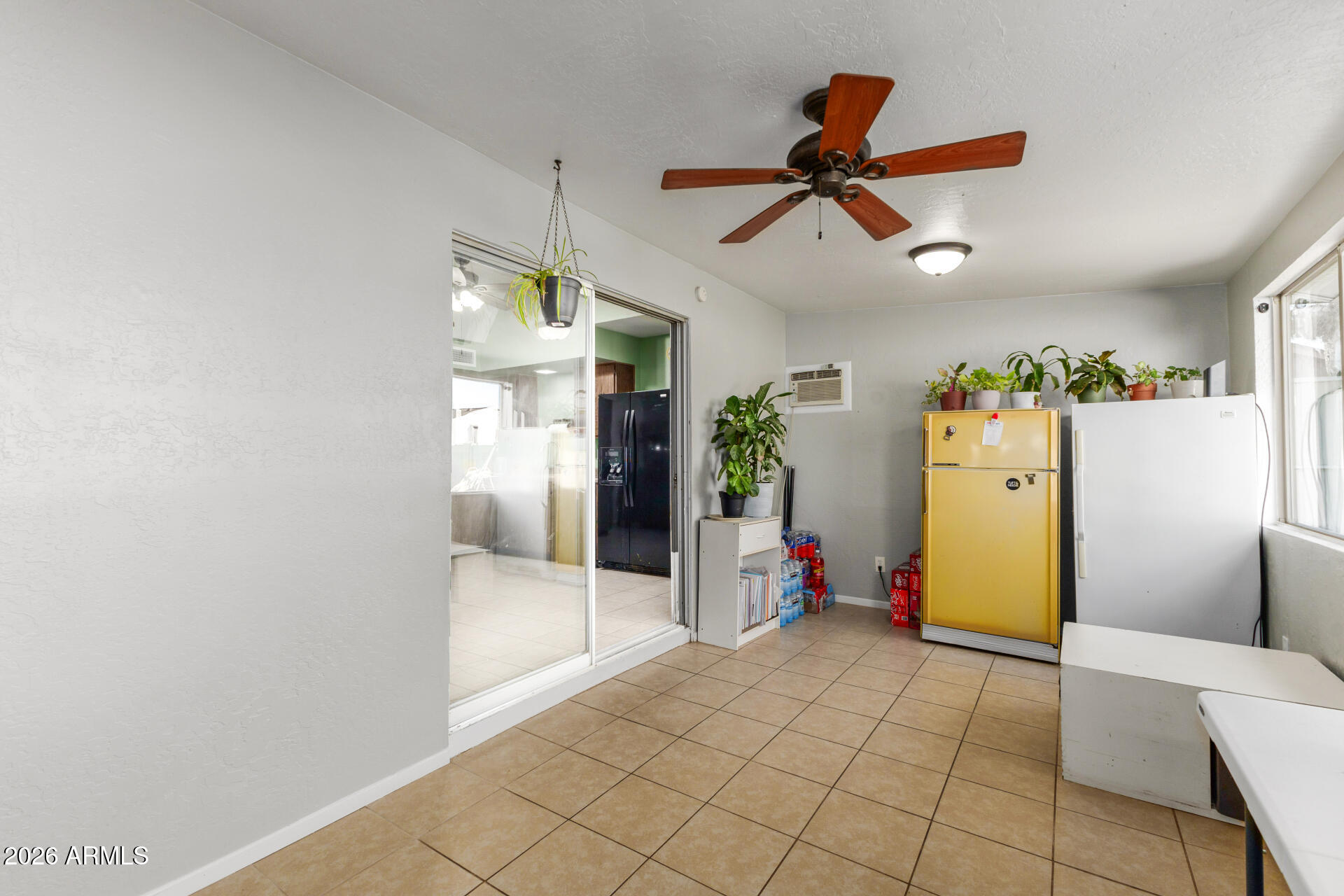 5940 W MAUNA LOA Lane