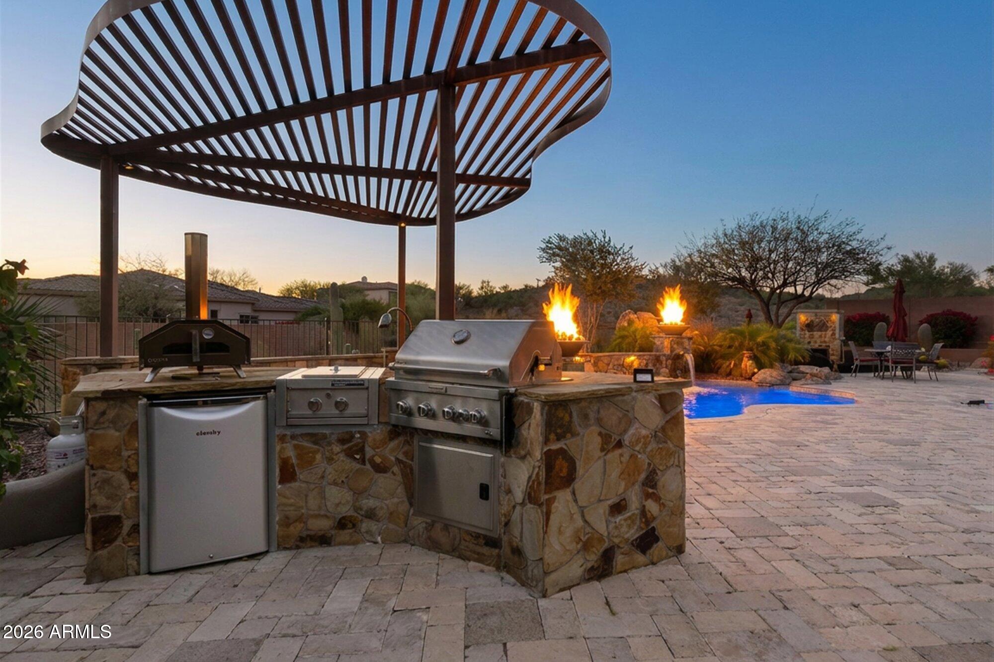 42424 N CROSS TIMBERS Court