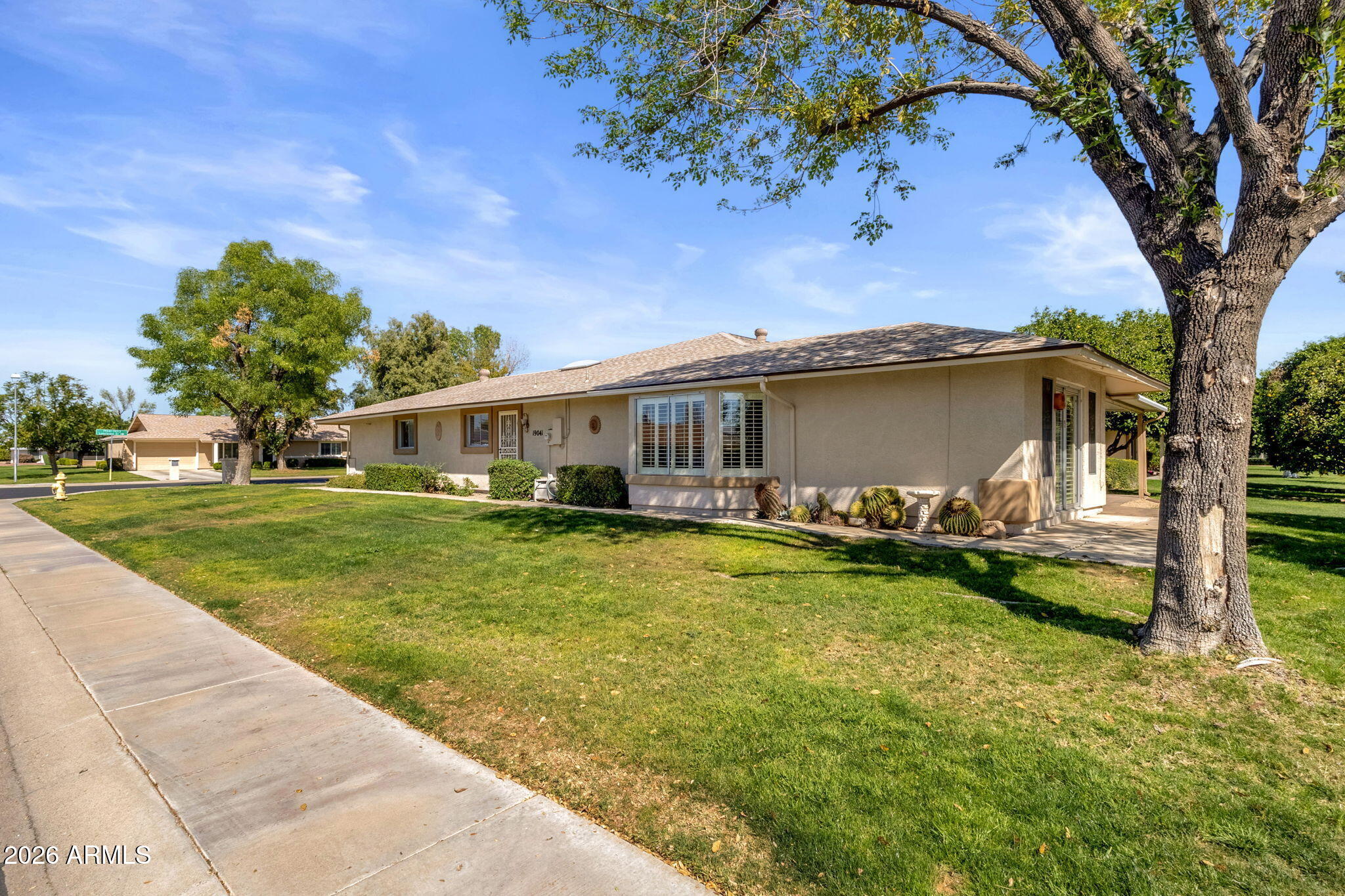 19041 N LAKE FOREST Drive