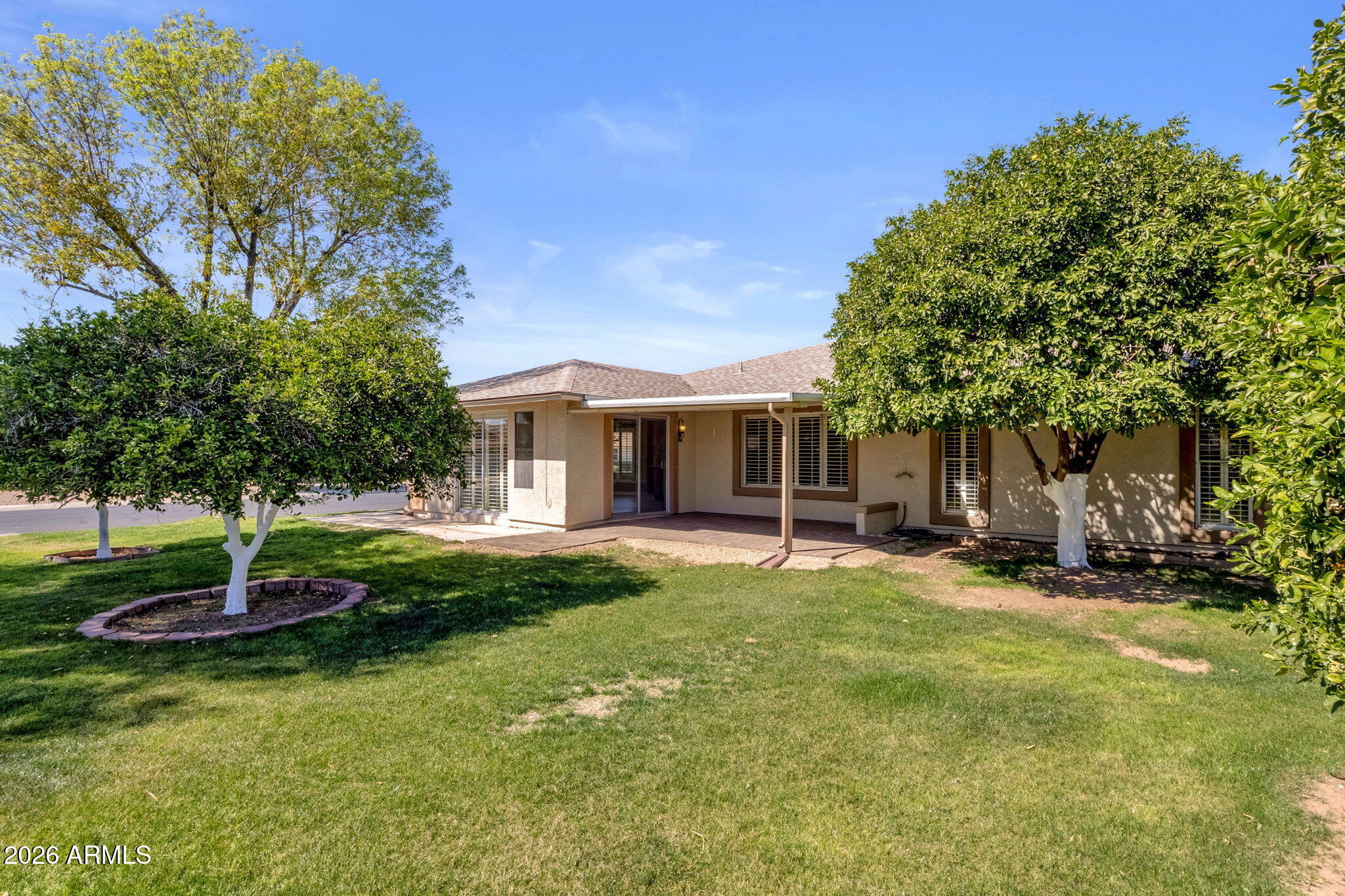 19041 N LAKE FOREST Drive