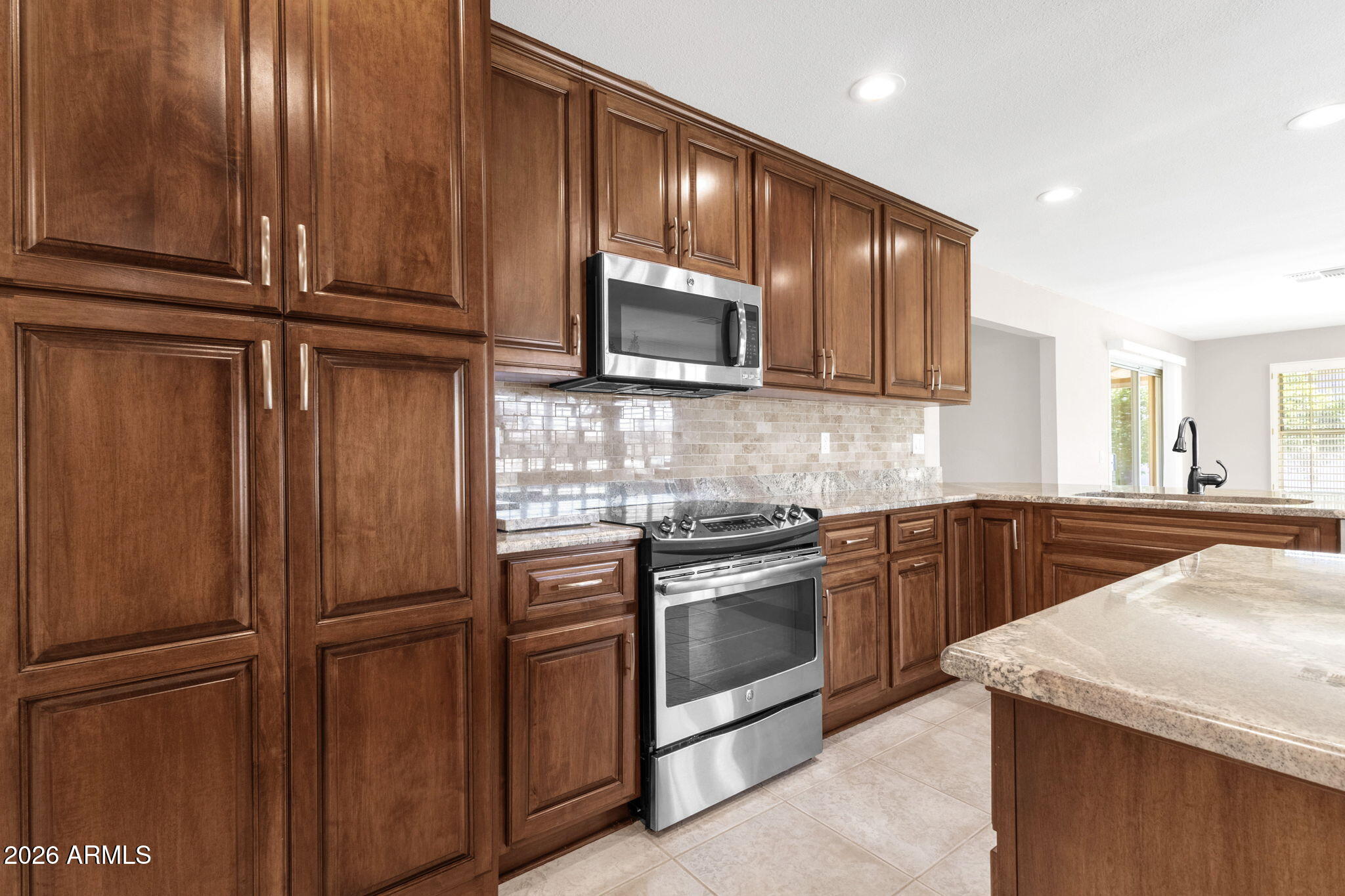 19041 N LAKE FOREST Drive