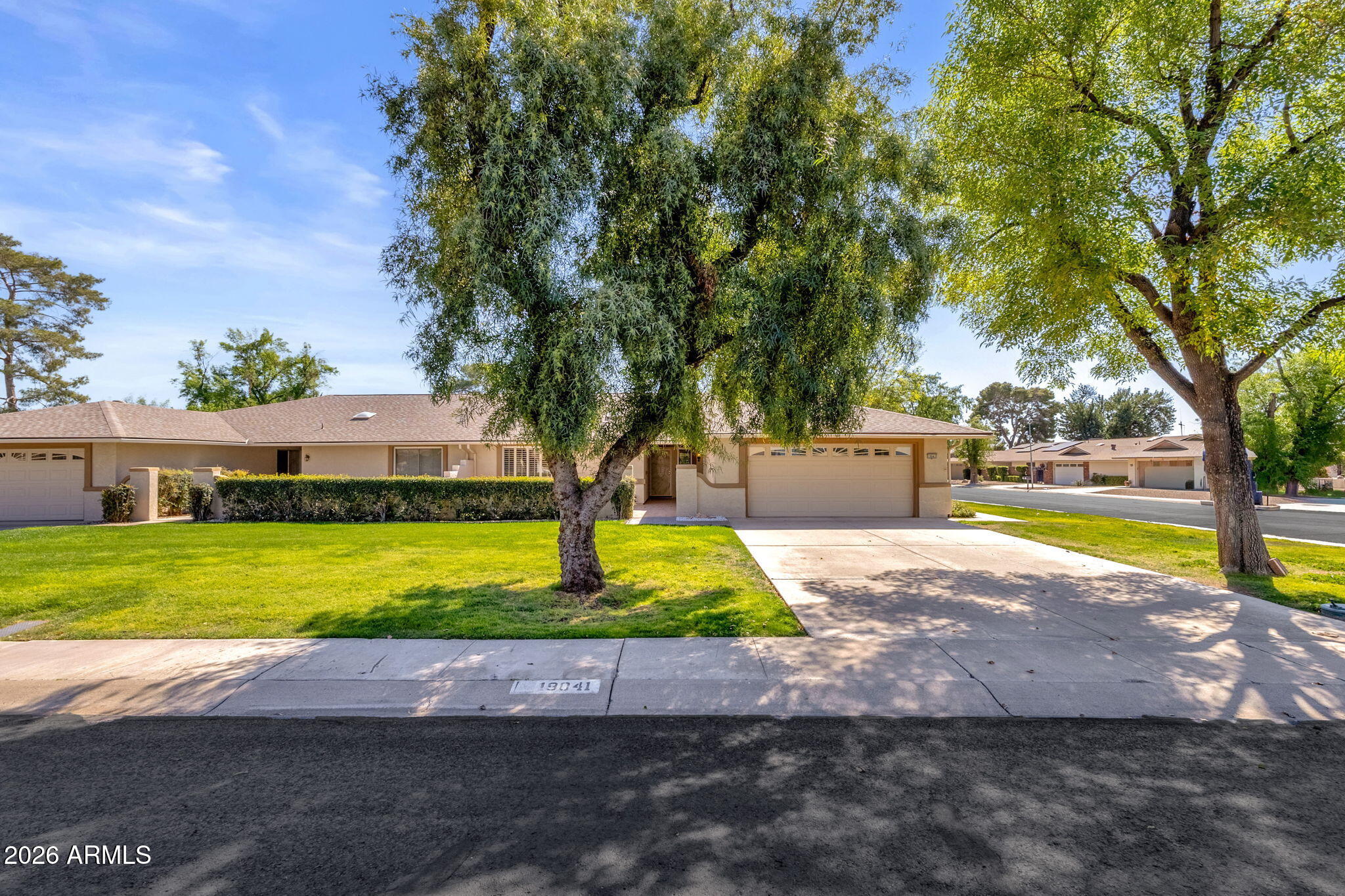 19041 N LAKE FOREST Drive