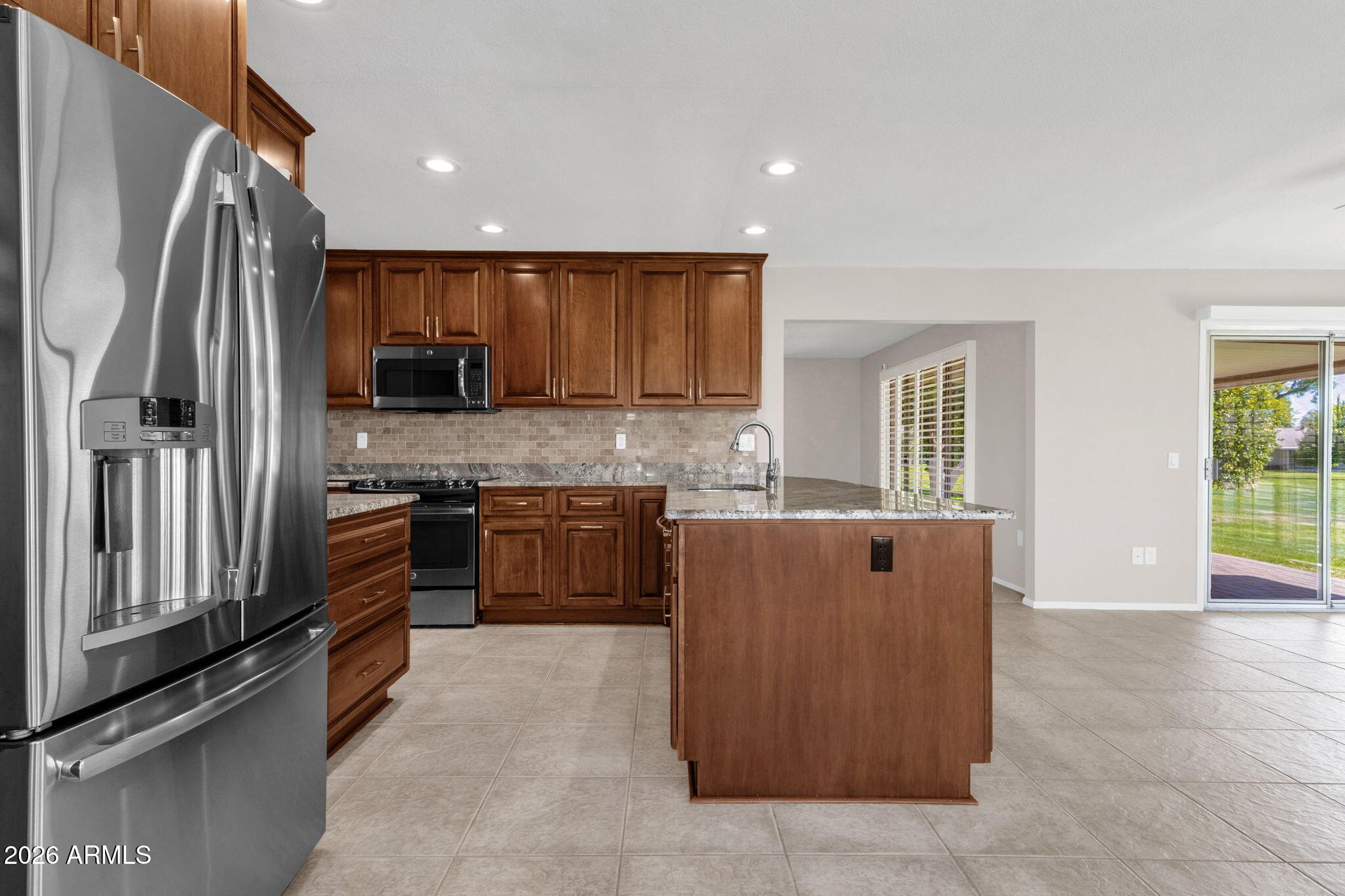 19041 N LAKE FOREST Drive