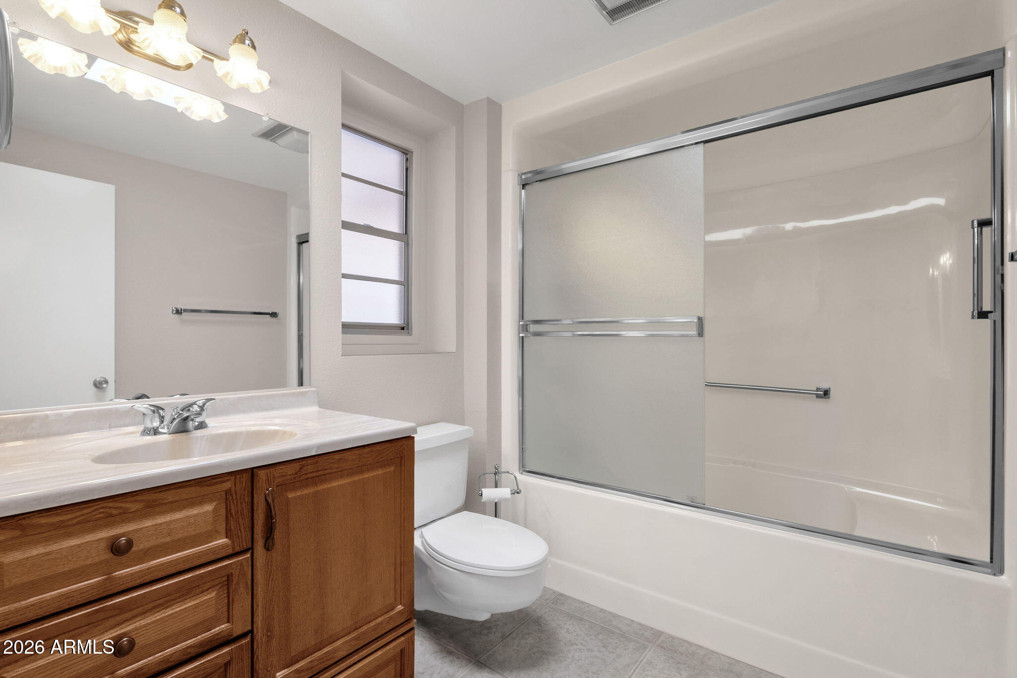 19041 N LAKE FOREST Drive