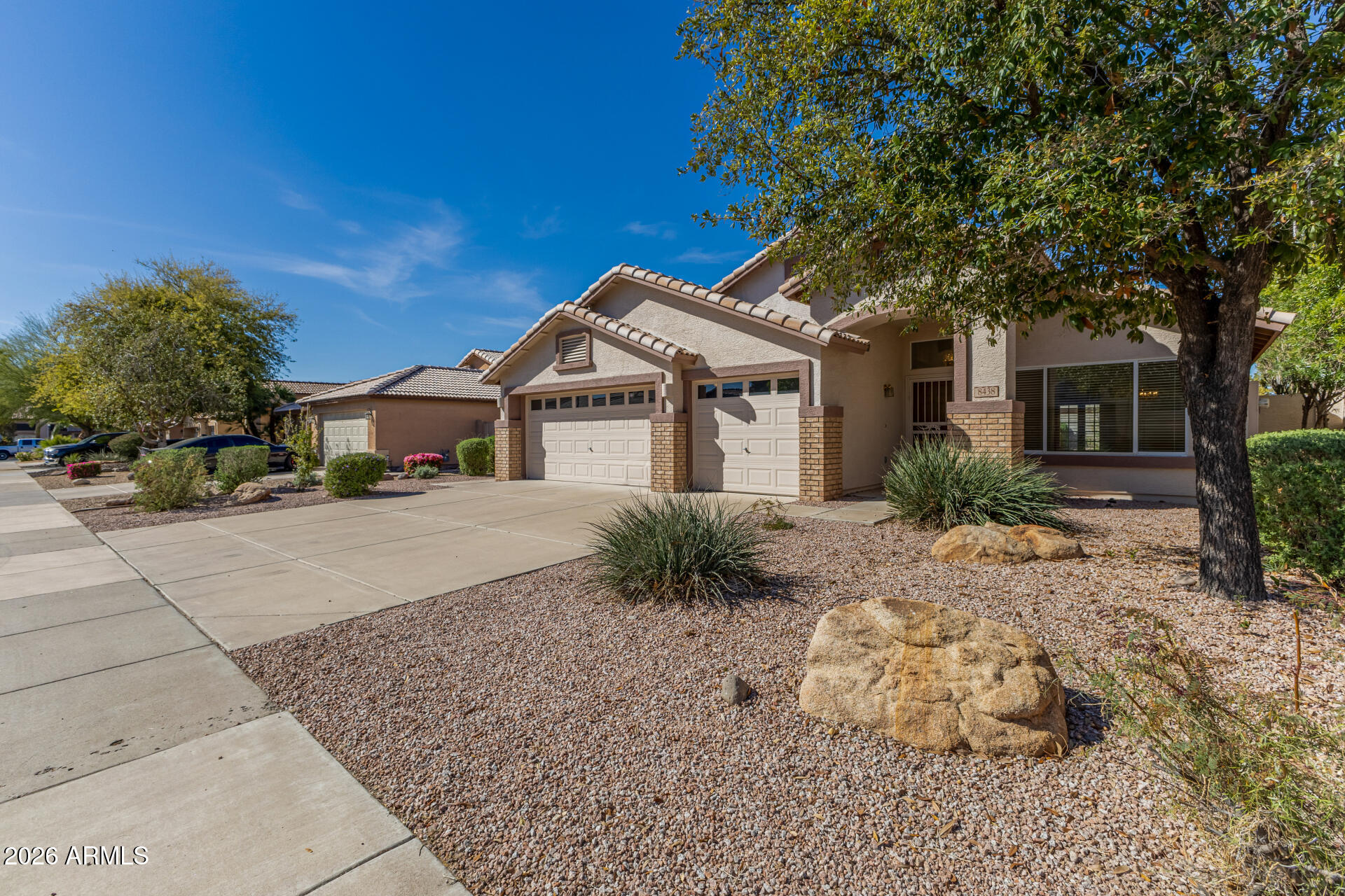 8438 W Paradise Drive