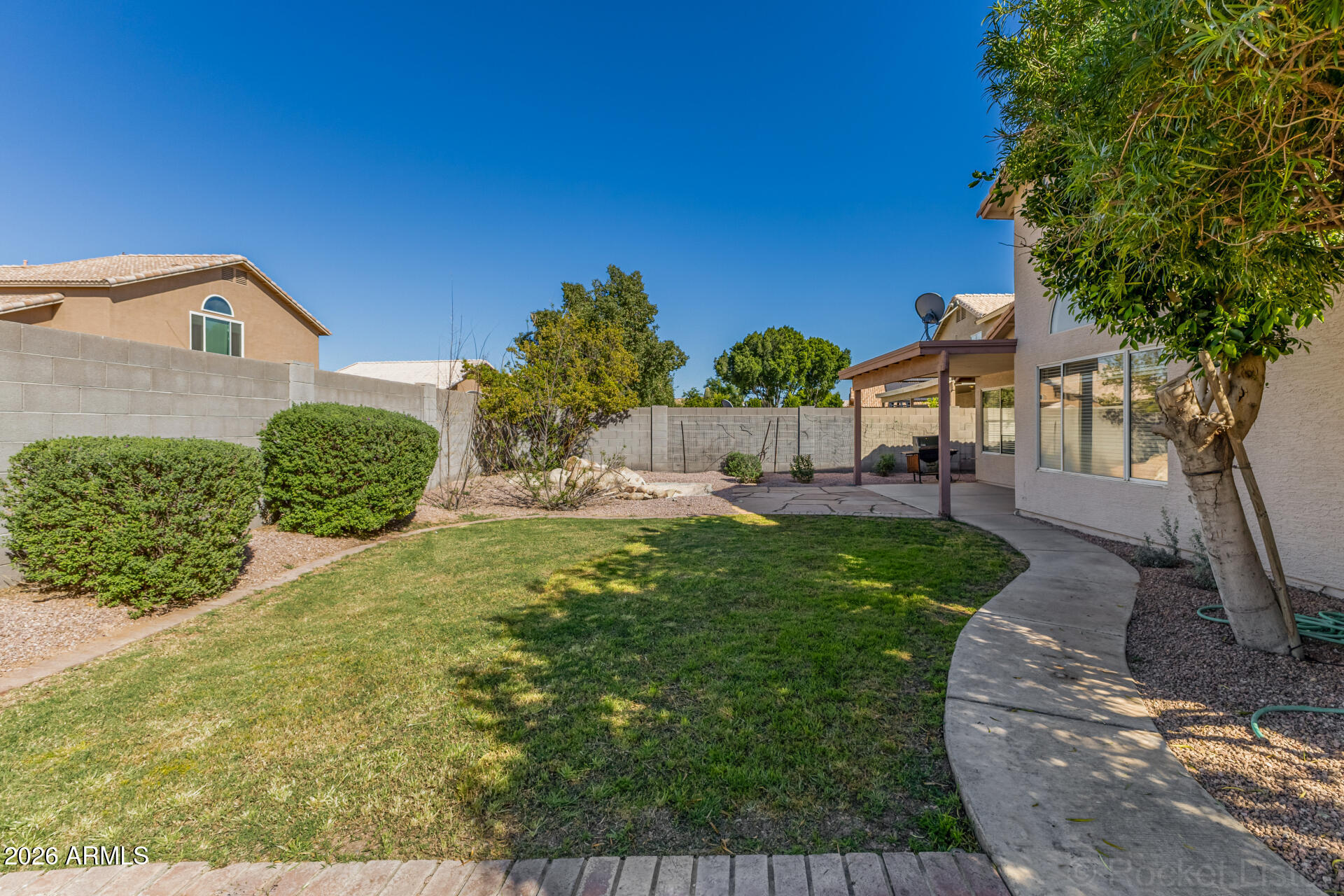 8438 W Paradise Drive