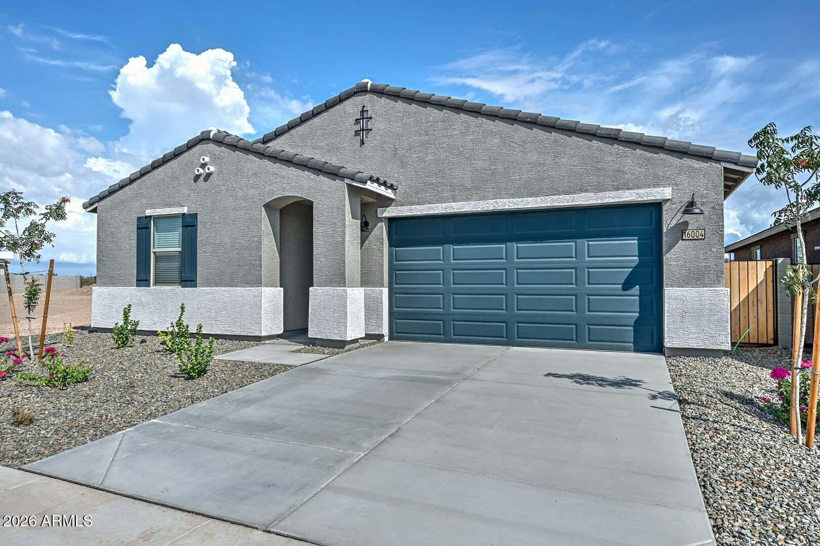 16004 W Honeysuckle Drive