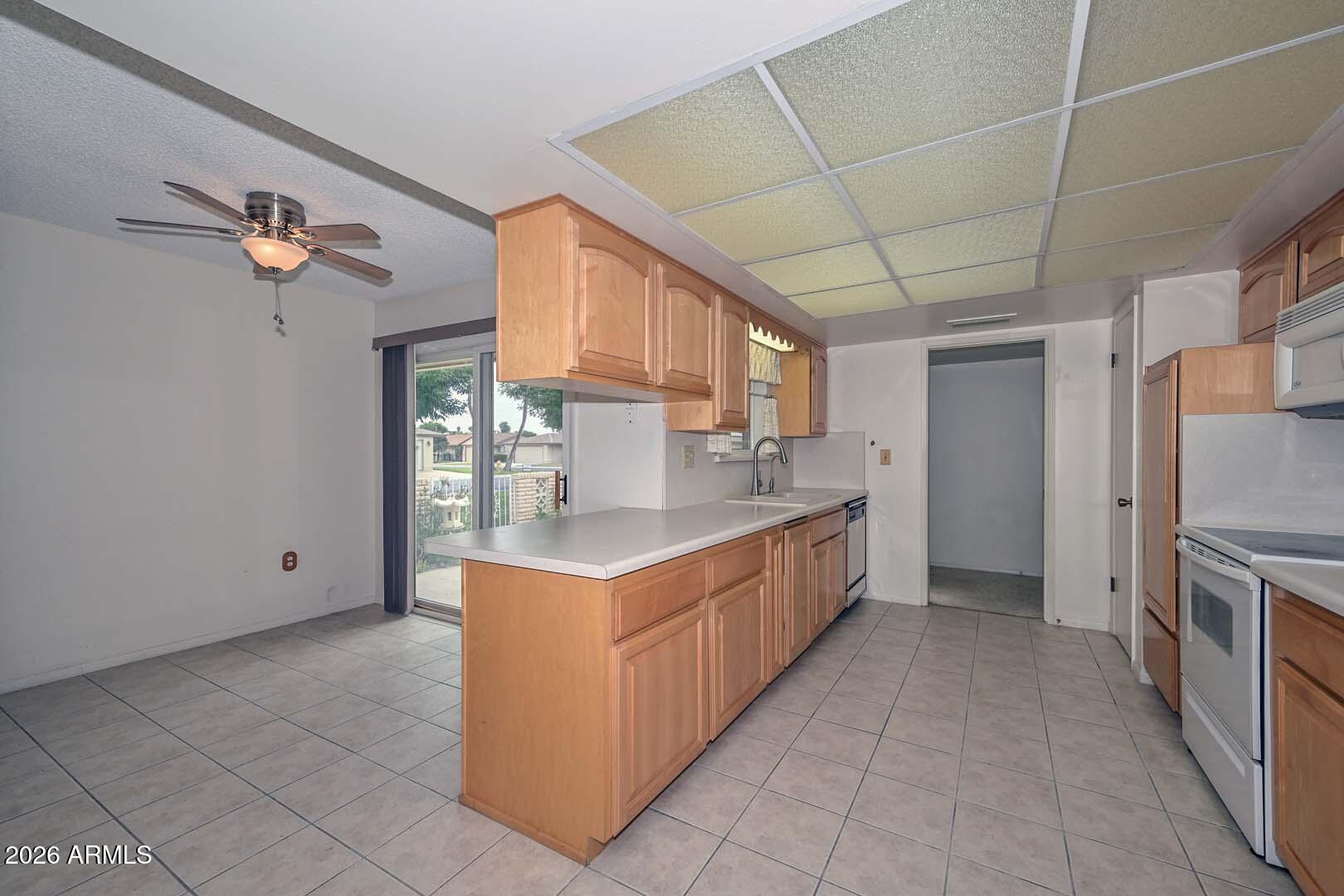 10226 W FORRESTER Drive