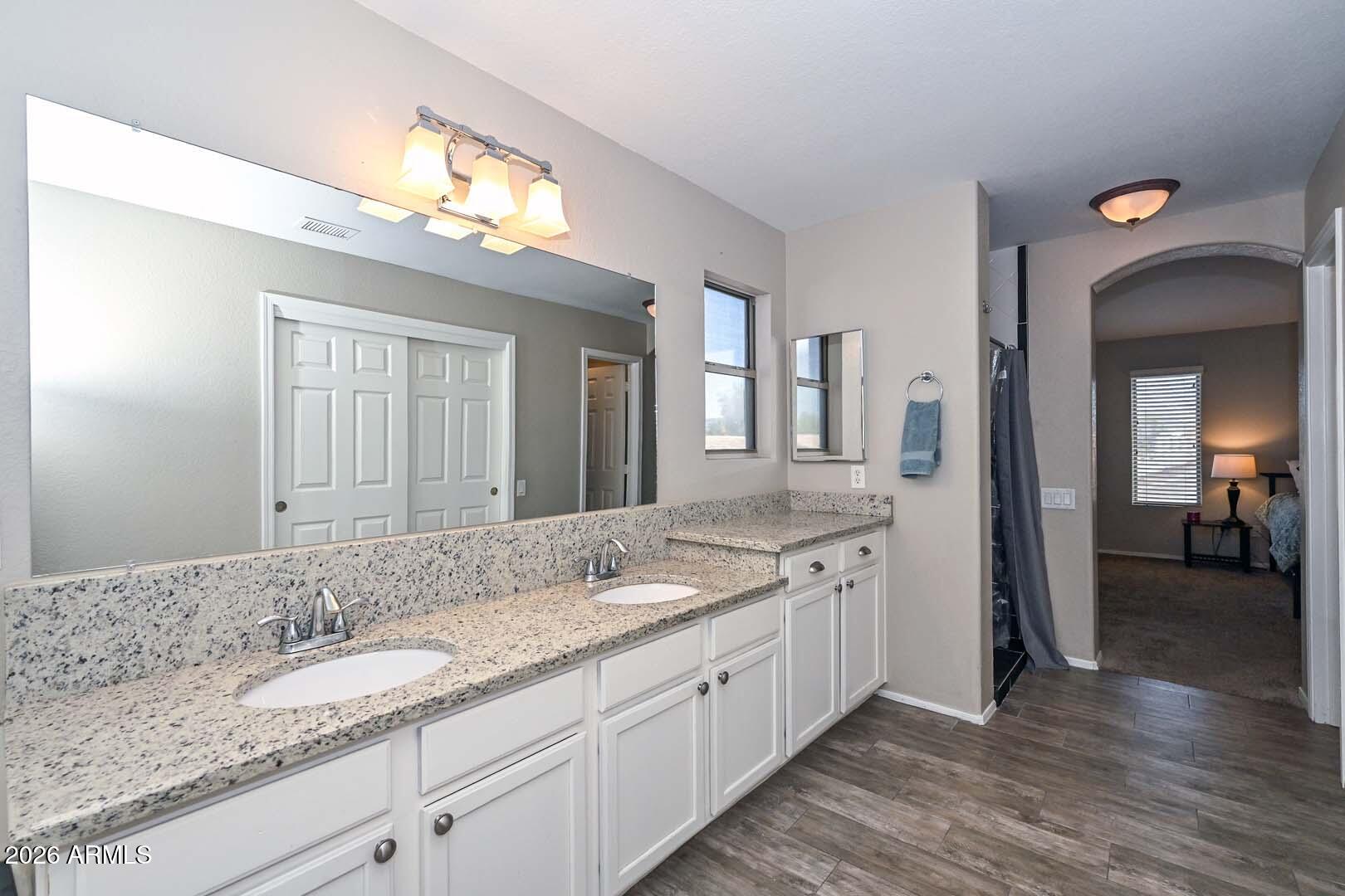 6946 W VIA DEL SOL Drive