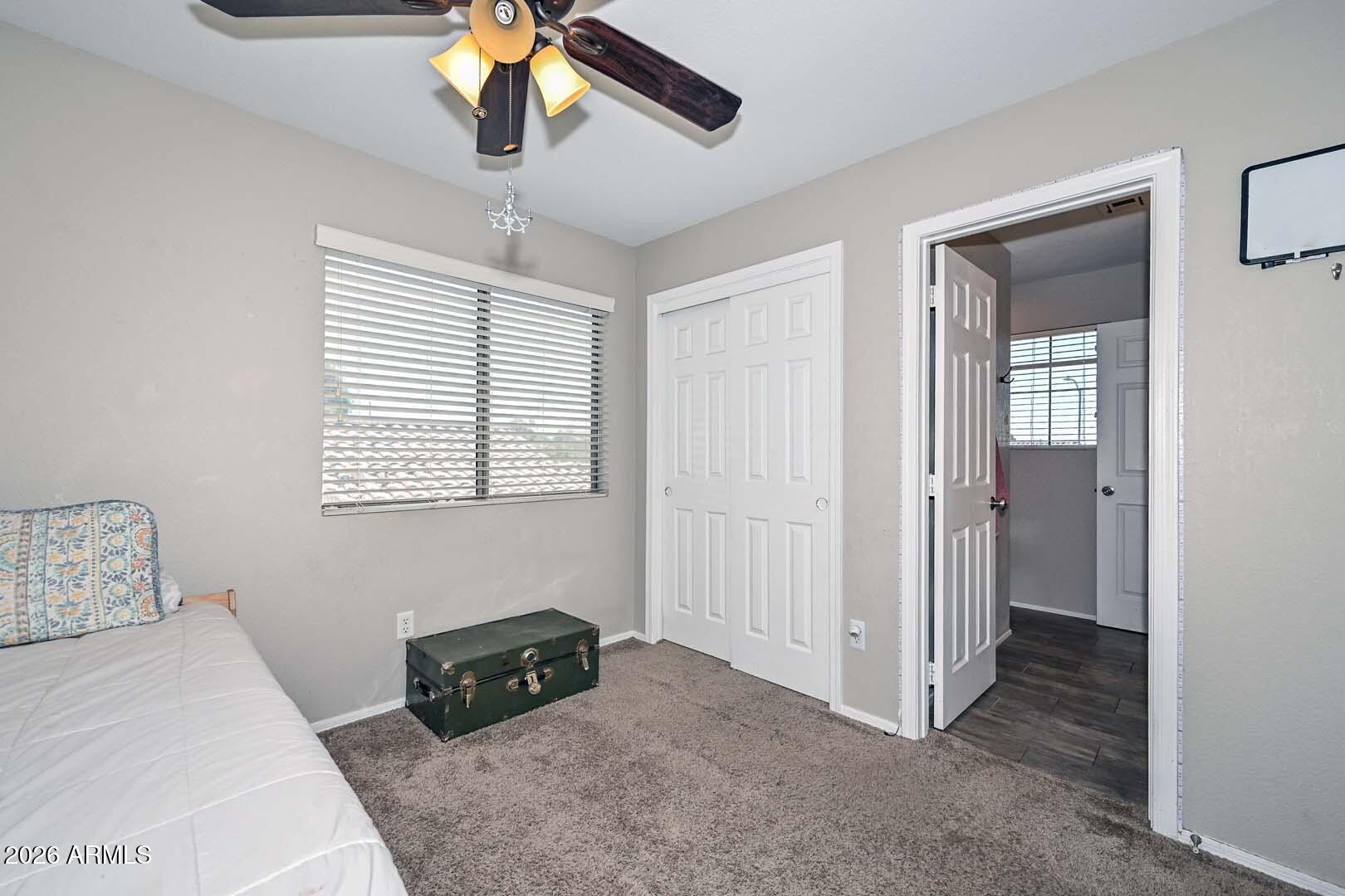 6946 W VIA DEL SOL Drive