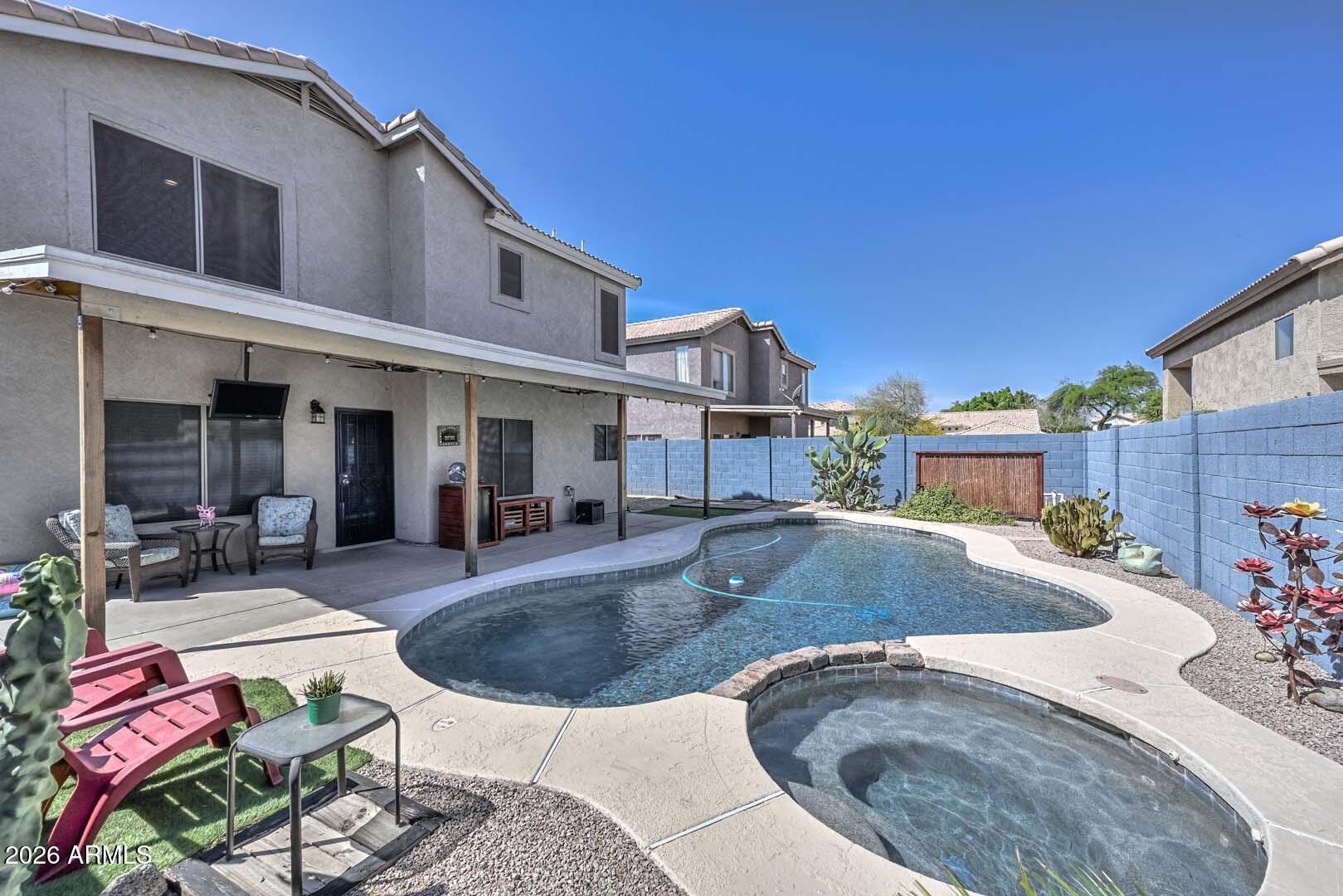 6946 W VIA DEL SOL Drive