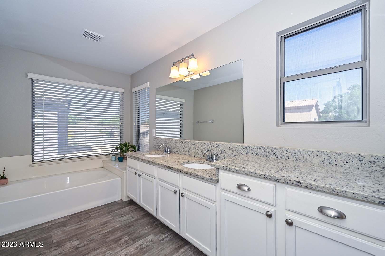 6946 W VIA DEL SOL Drive