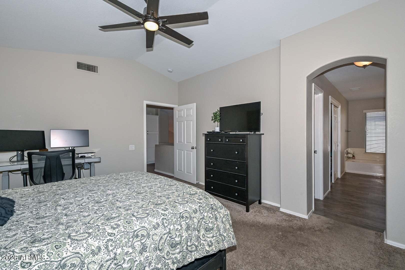 6946 W VIA DEL SOL Drive