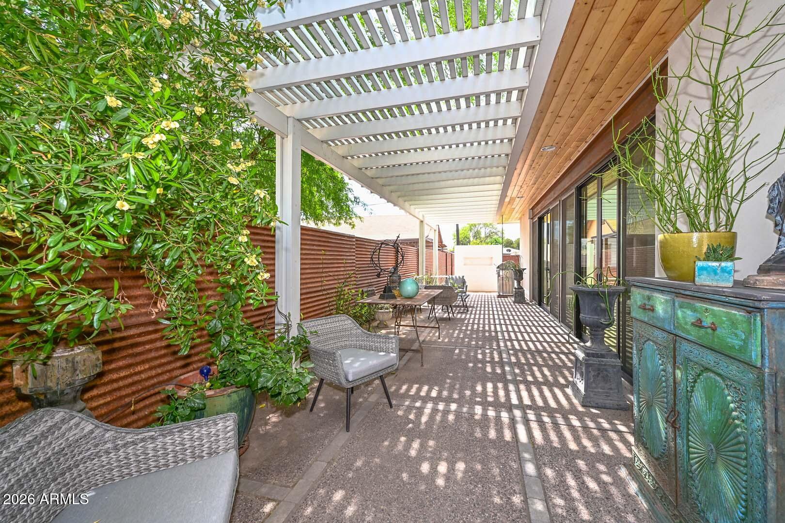2109 E VIRGINIA Avenue